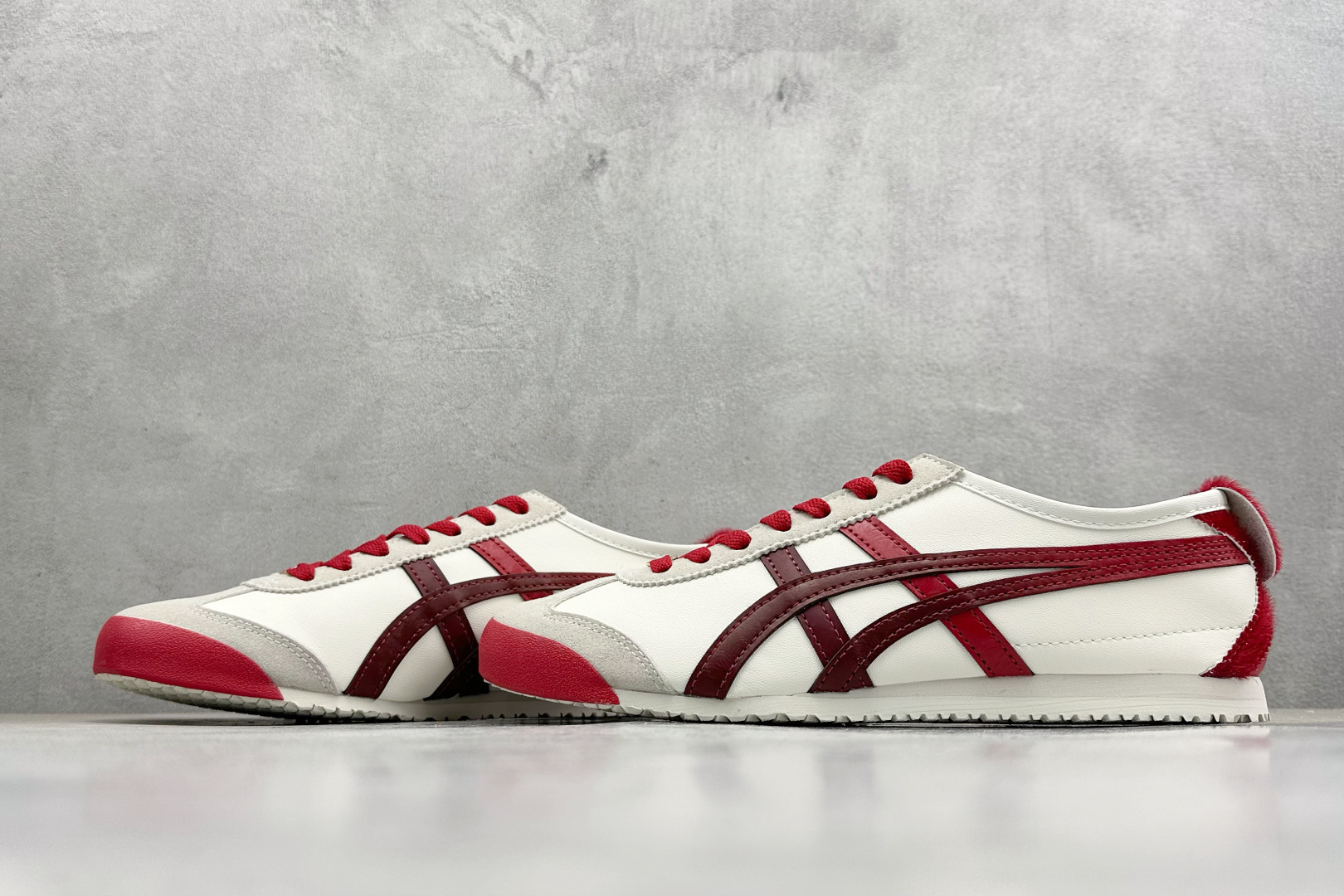 SF版Asics 鬼冢虎 Mexico 66 CNY 马年白红 1183C600-100 SF版Asics 鬼冢虎 Mexico 66 CNY 马年白红 1183C600-100