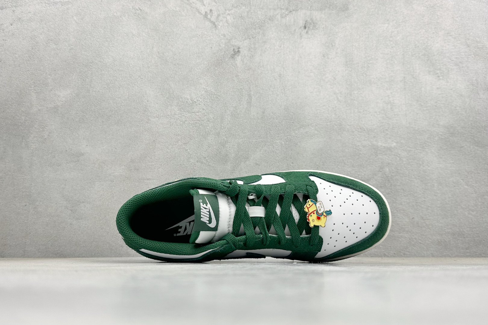 CS版Nike SB Dunk Low 马年限定 白绿 低帮休闲板鞋 IB4417-100