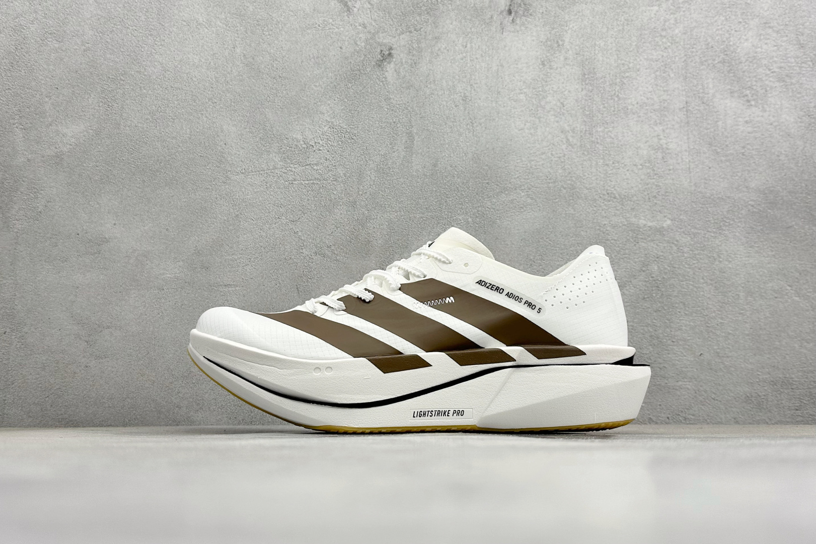 TY版Adidas ADIZERO ADIOS 5 M 马拉松竞速专业跑鞋 K18770 TY版Adidas ADIZERO ADIOS 5 M 马拉松竞速专业跑鞋 K18770