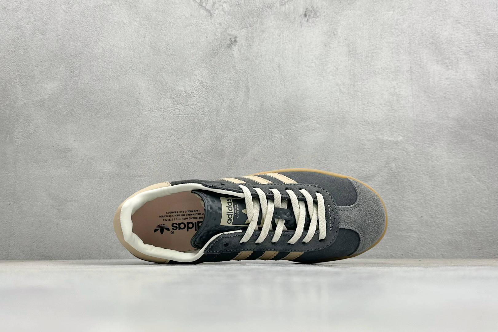 FX版Adidas Originals Gazelle Bold 三叶草厚底休闲防滑耐磨低帮板鞋 IE0428 FX版Adidas Originals Gazelle Bold 三叶草厚底休闲防滑耐磨低帮板鞋 IE0428