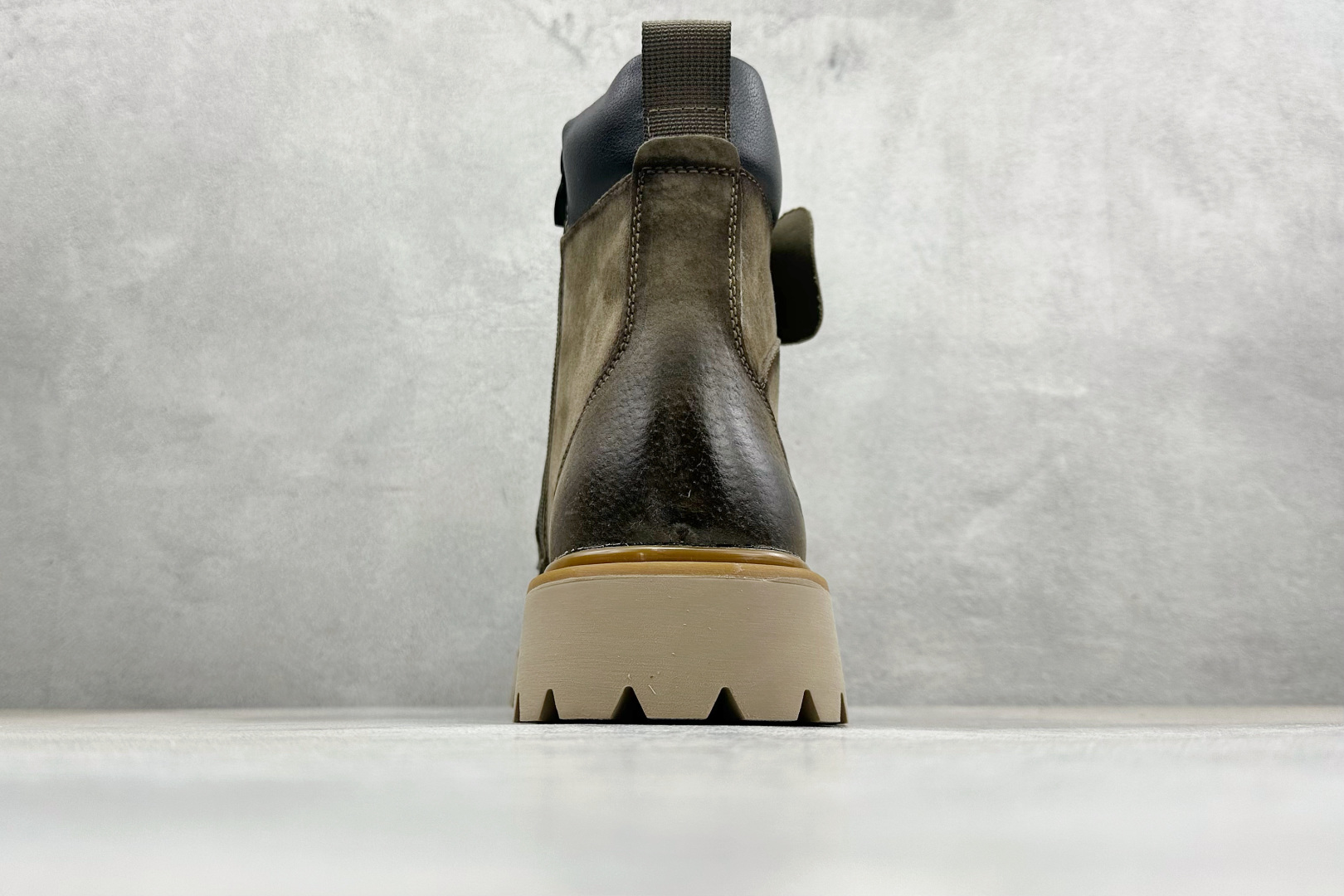 Timberland添柏岚/天伯伦 秋冬新品(毛绒内里保暖锁热)秋冬必备户外休闲大黄靴系列 TB10053 Timberland添柏岚/天伯伦 秋冬新品(毛绒内里保暖锁热)秋冬必备户外休闲大黄靴系列 TB10053