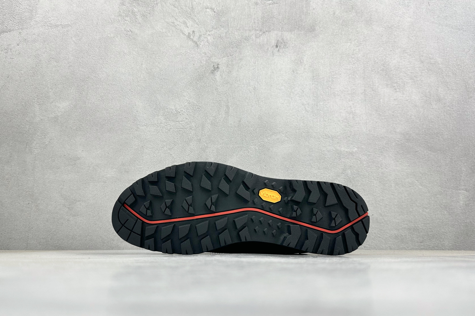 北面M VERTO ALPINE MID GORE-TEX 低帮户外防水机能鞋 NFOA83NBMN8-384 北面M VERTO ALPINE MID GORE-TEX 低帮户外防水机能鞋 NFOA83NBMN8-384