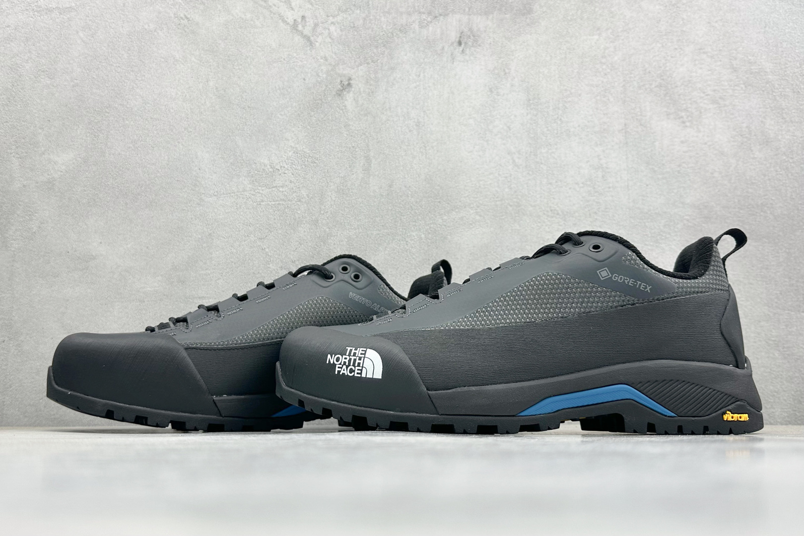 北面M VERTO ALPINE MID GORE-TEX 低帮户外防水机能鞋 NFOA83NBMN8-383 北面M VERTO ALPINE MID GORE-TEX 低帮户外防水机能鞋 NFOA83NBMN8-383