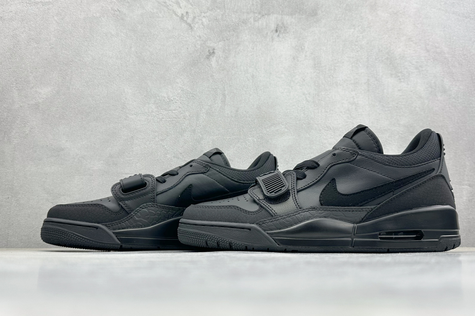 最强312 Air Jordan Legacy 312 Low 有着交错结合的设计 IQ9784-001 最强312 Air Jordan Legacy 312 Low 有着交错结合的设计 IQ9784-001