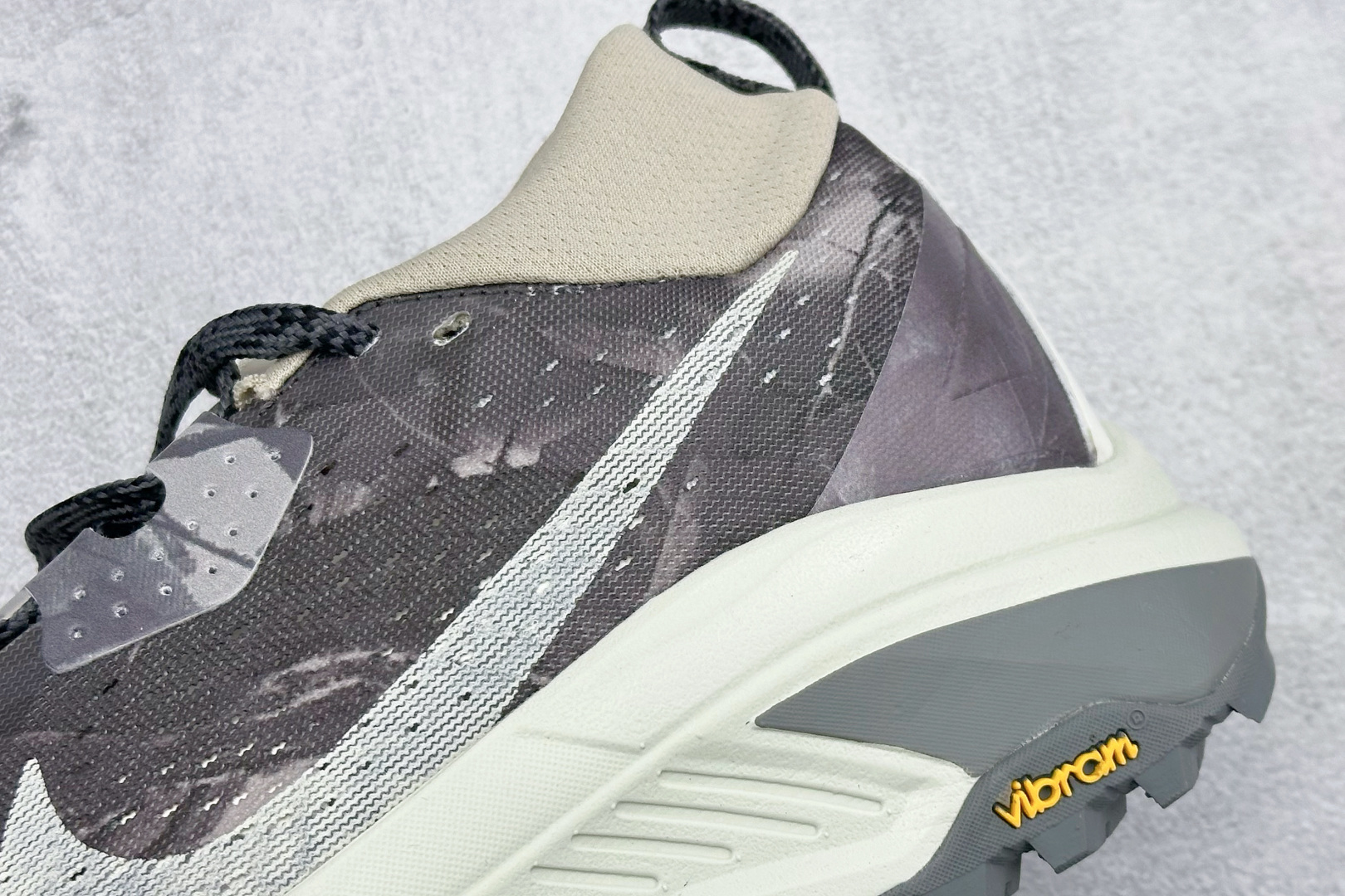 MT版NIKE ACG ZEGAMA TRAIL 越野登山跑步鞋 HV8113-003 MT版NIKE ACG ZEGAMA TRAIL 越野登山跑步鞋 HV8113-003