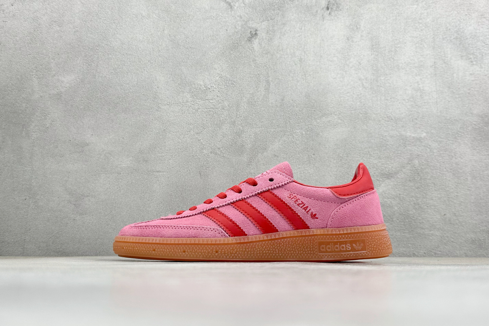 HZ版Adidas Handball Spezial 阿迪达斯经典复古休闲板鞋 JR5006 HZ版Adidas Handball Spezial 阿迪达斯经典复古休闲板鞋 JR5006