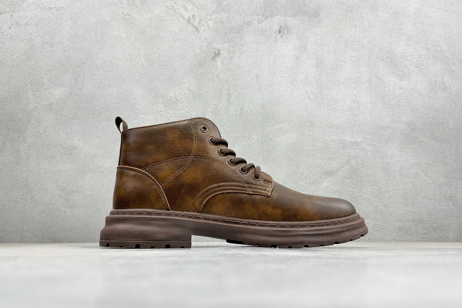 W1版Timberland添柏岚/天伯伦 秋冬新品(毛绒内里保暖锁热)秋冬必备户外休闲大黄靴系列 099919 W1版Timberland添柏岚/天伯伦 秋冬新品(毛绒内里保暖锁热)秋冬必备户外休闲大黄靴系列 099919