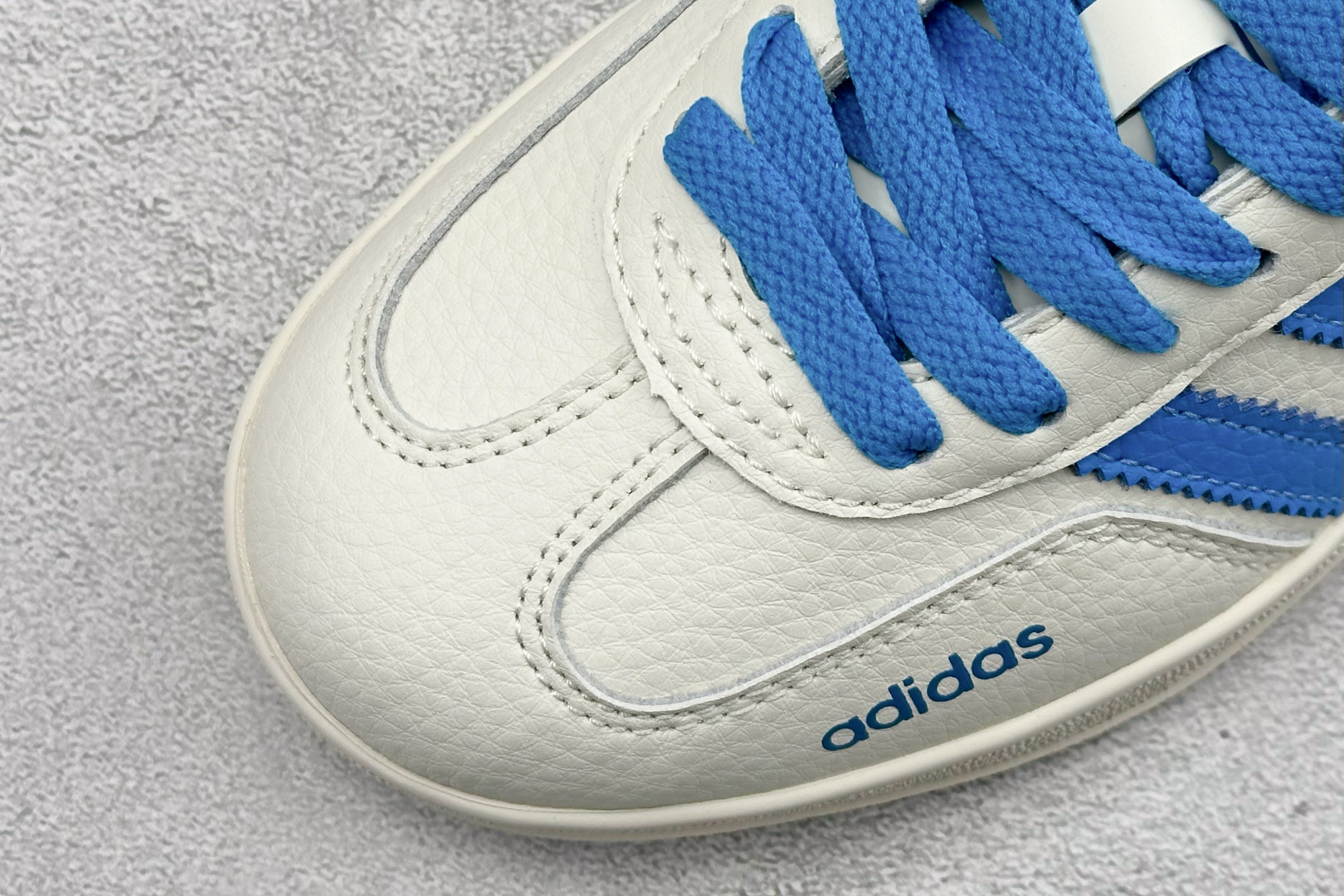 Adidas Originals Gazelle Indoor 三叶草复古休闲防滑耐磨低帮板鞋 DD6619 Adidas Originals Gazelle Indoor 三叶草复古休闲防滑耐磨低帮板鞋 DD6619