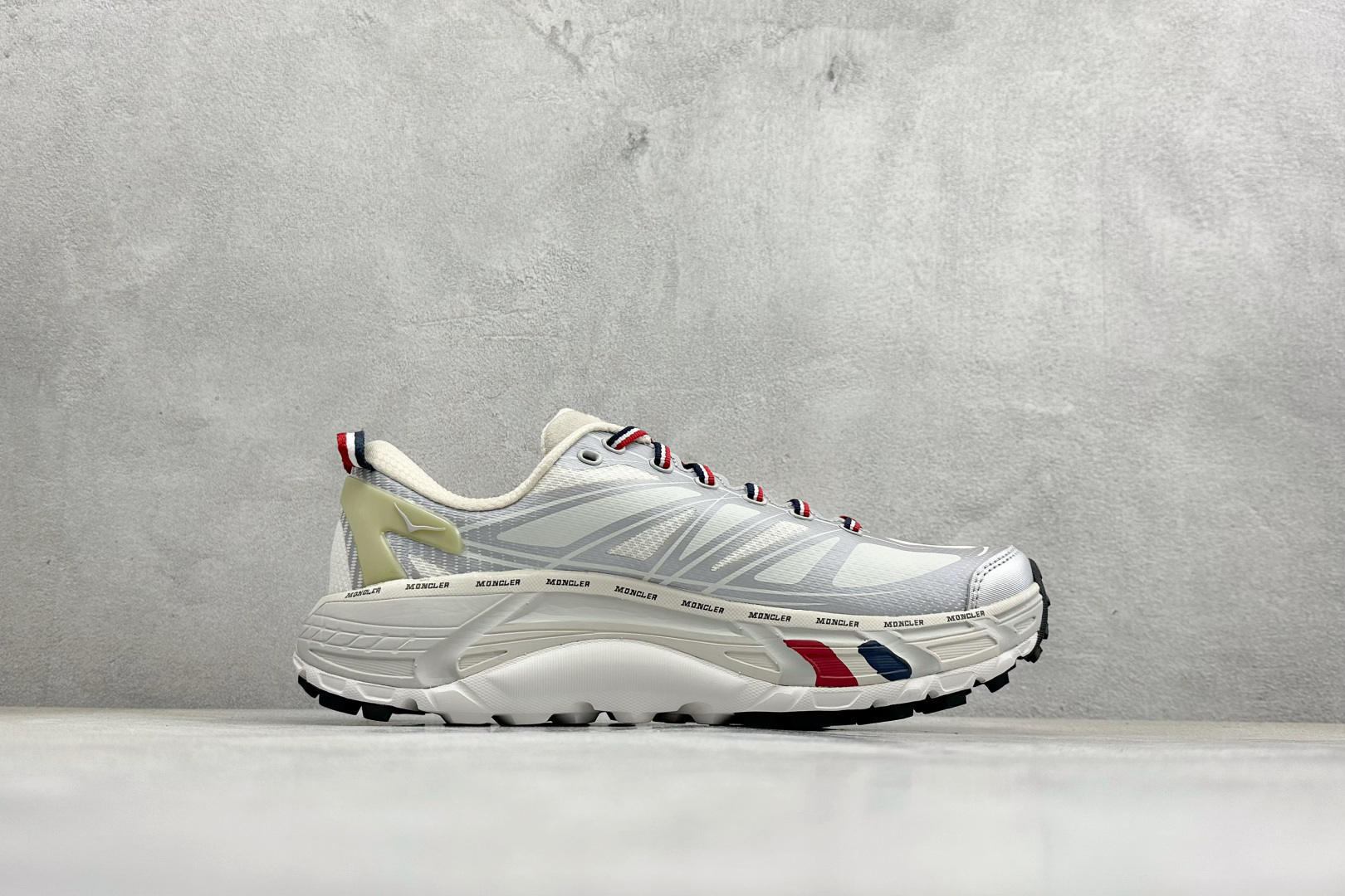 Hoka Mafate Speed 2 超轻厚底轻量山地跑步鞋 1129992/NCHMS Hoka Mafate Speed 2 超轻厚底轻量山地跑步鞋 1129992/NCHMS