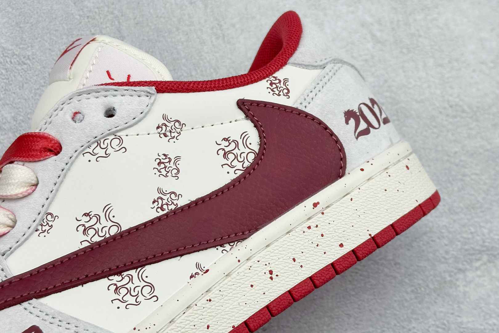 Air Jordan 1 Low AJ1 乔1 马年限定 倒钩高端定制 低帮复古篮球鞋 YX5066-413 Air Jordan 1 Low AJ1 乔1 马年限定 倒钩高端定制 低帮复古篮球鞋 YX5066-413