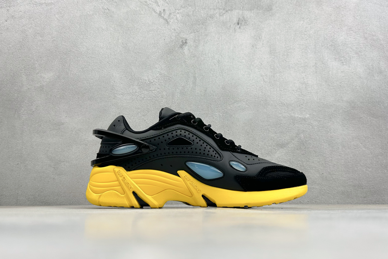 RAF SIMONS Cylon-21 织物皮革 圆头系带 低帮 生活休闲鞋 HR740003L