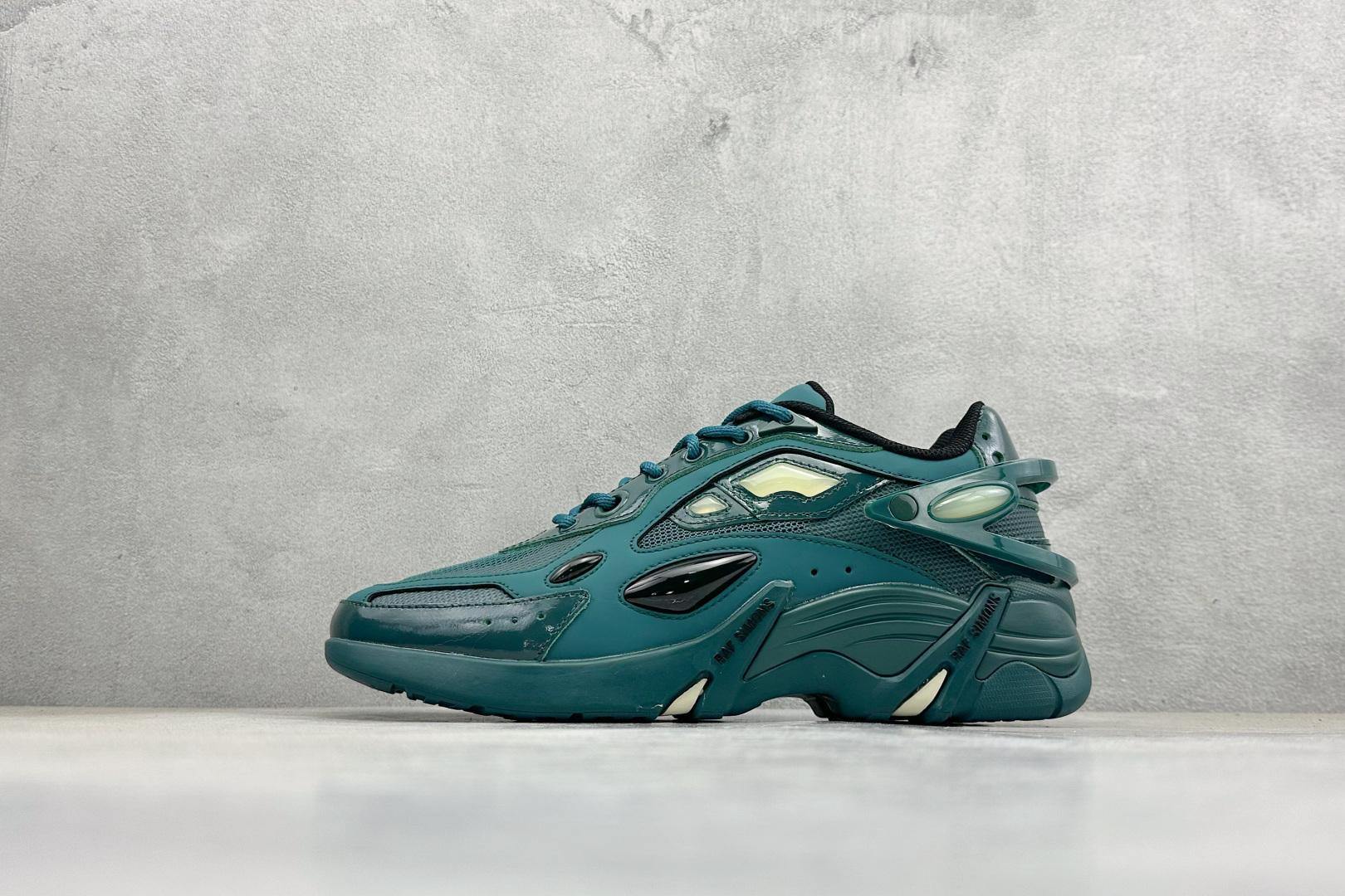 RAF SIMONS Cylon-21 织物皮革 圆头系带 低帮 生活休闲鞋 HR740011L