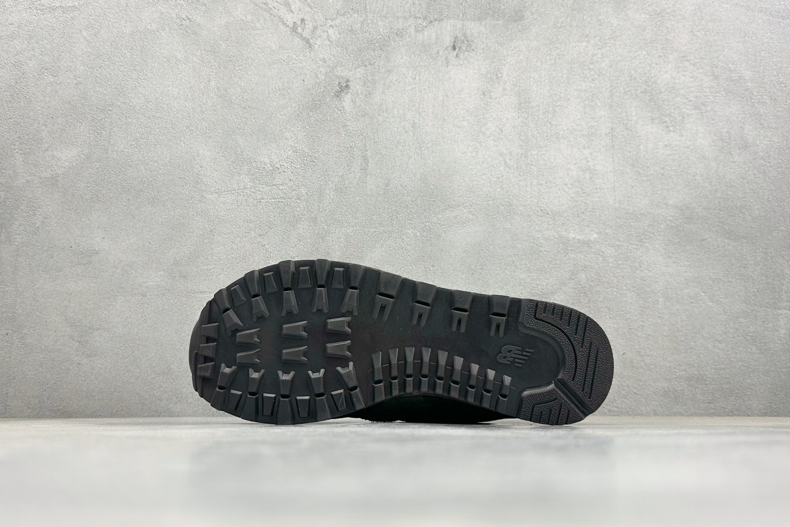 New Balance 574系列 新百伦 低帮复古休闲运动慢跑鞋 U574BSI1 New Balance 574系列 新百伦 低帮复古休闲运动慢跑鞋 U574BSI1