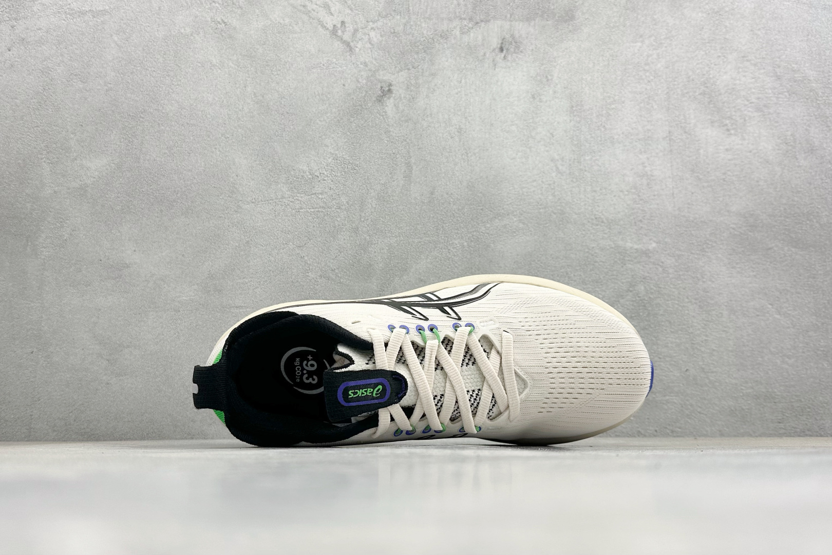 Asics Gel-Nimbus 28 亚瑟士复古透气休闲鞋缓震男子耐磨跑步鞋 1011C127-800 Asics Gel-Nimbus 28 亚瑟士复古透气休闲鞋缓震男子耐磨跑步鞋 1011C127-800