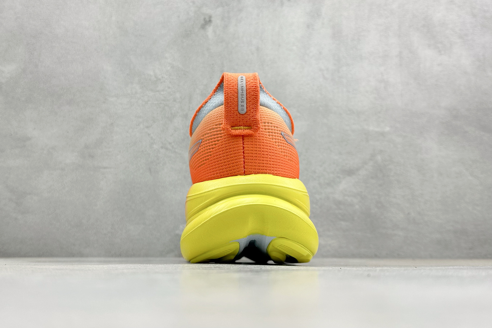 Asics Gel-Nimbus 28 亚瑟士复古透气休闲鞋缓震男子耐磨跑步鞋 1011C127-600 Asics Gel-Nimbus 28 亚瑟士复古透气休闲鞋缓震男子耐磨跑步鞋 1011C127-600