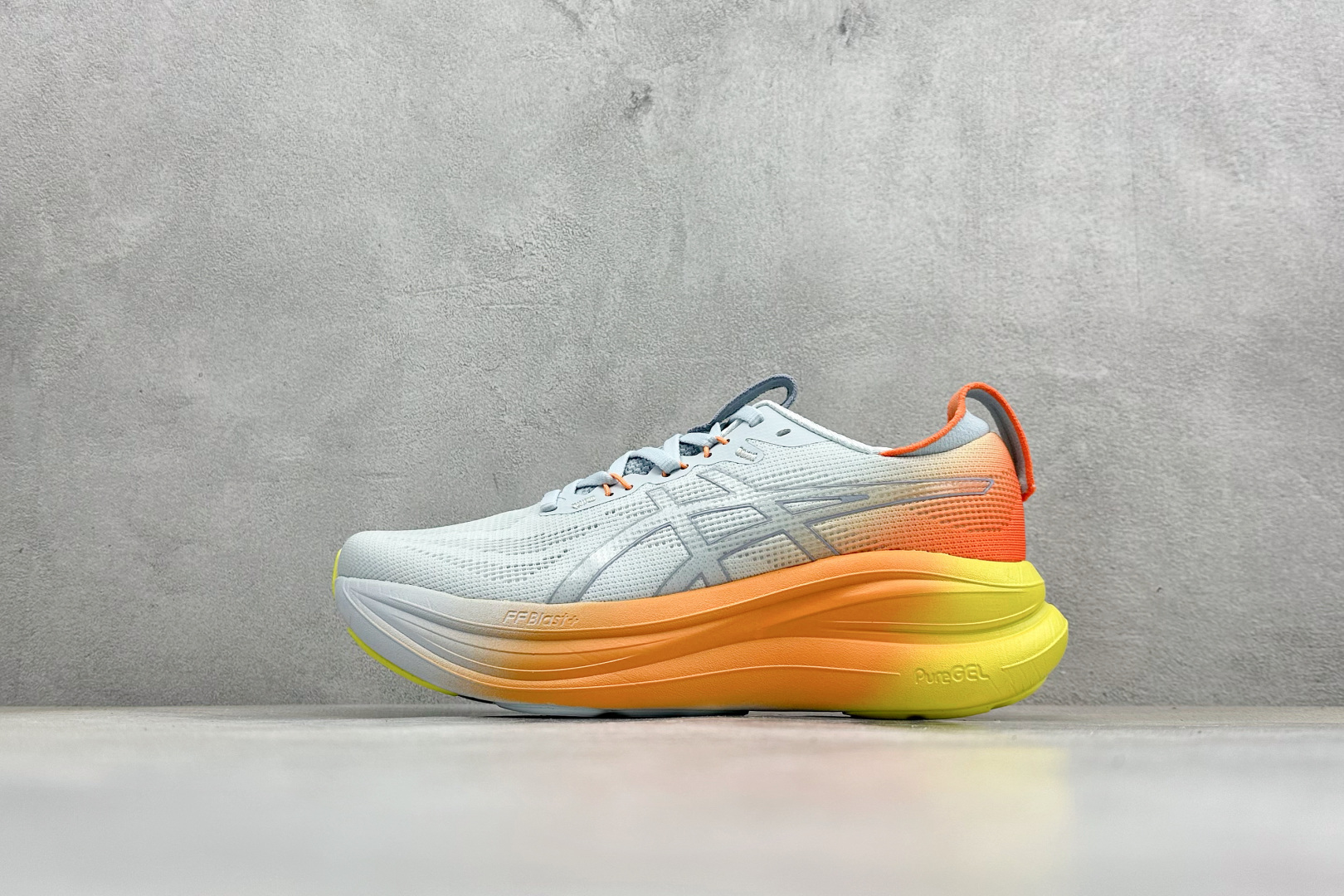 Asics Gel-Nimbus 28 亚瑟士复古透气休闲鞋缓震男子耐磨跑步鞋 1011C127-600 Asics Gel-Nimbus 28 亚瑟士复古透气休闲鞋缓震男子耐磨跑步鞋 1011C127-600