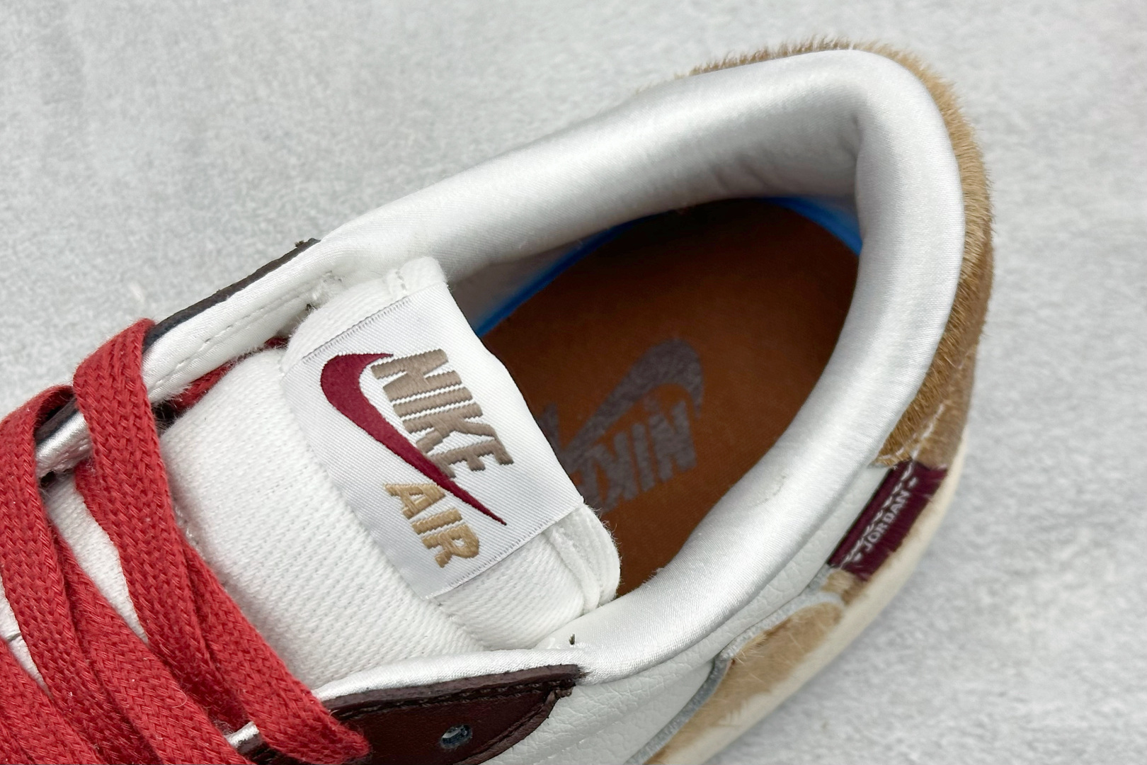 Air Jordan 1 Low 马年限定棕褐色 真马毛 IQ5321-121 Air Jordan 1 Low 马年限定棕褐色 真马毛 IQ5321-121