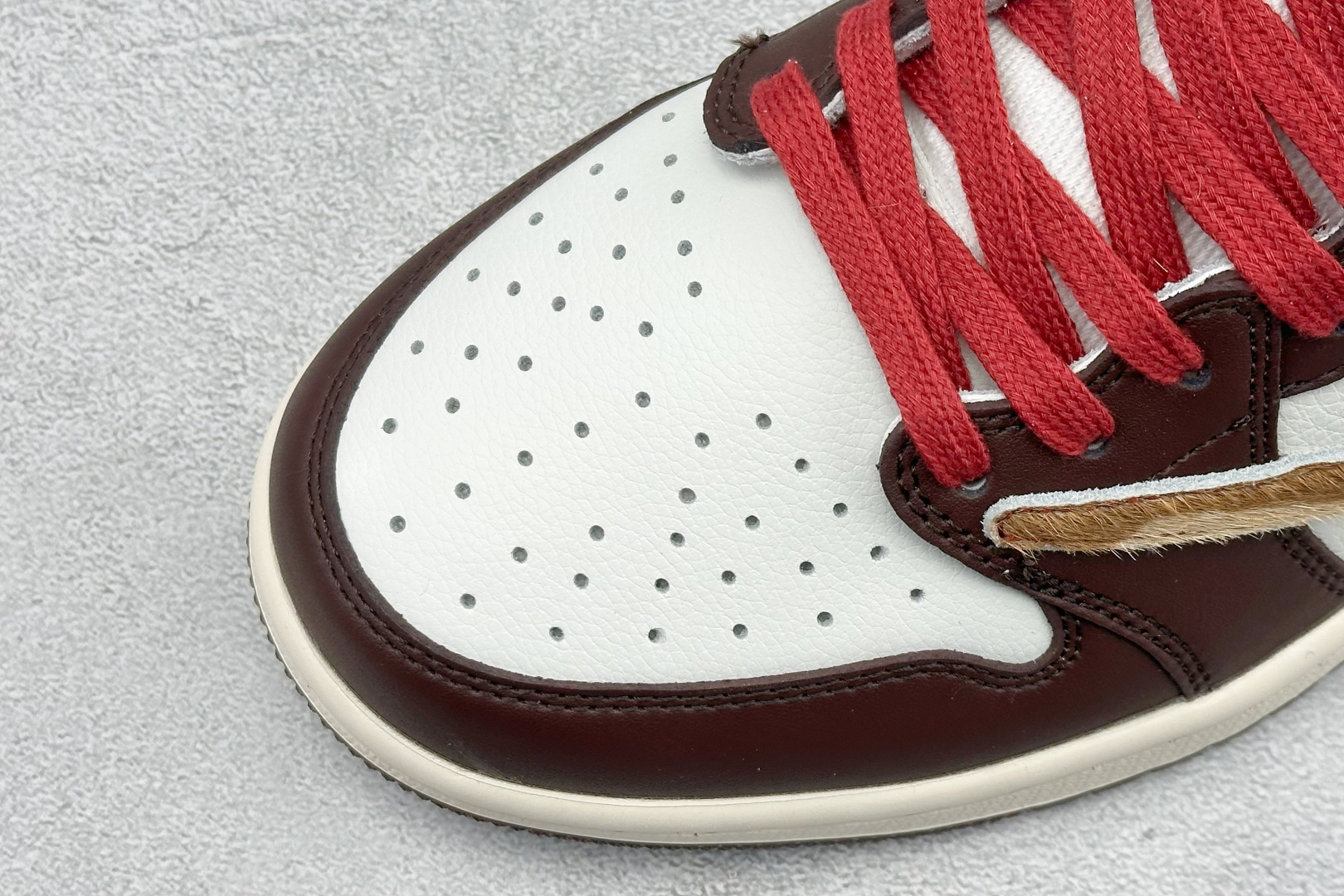 Air Jordan 1 Low 马年限定棕褐色 真马毛 IQ5321-121 Air Jordan 1 Low 马年限定棕褐色 真马毛 IQ5321-121