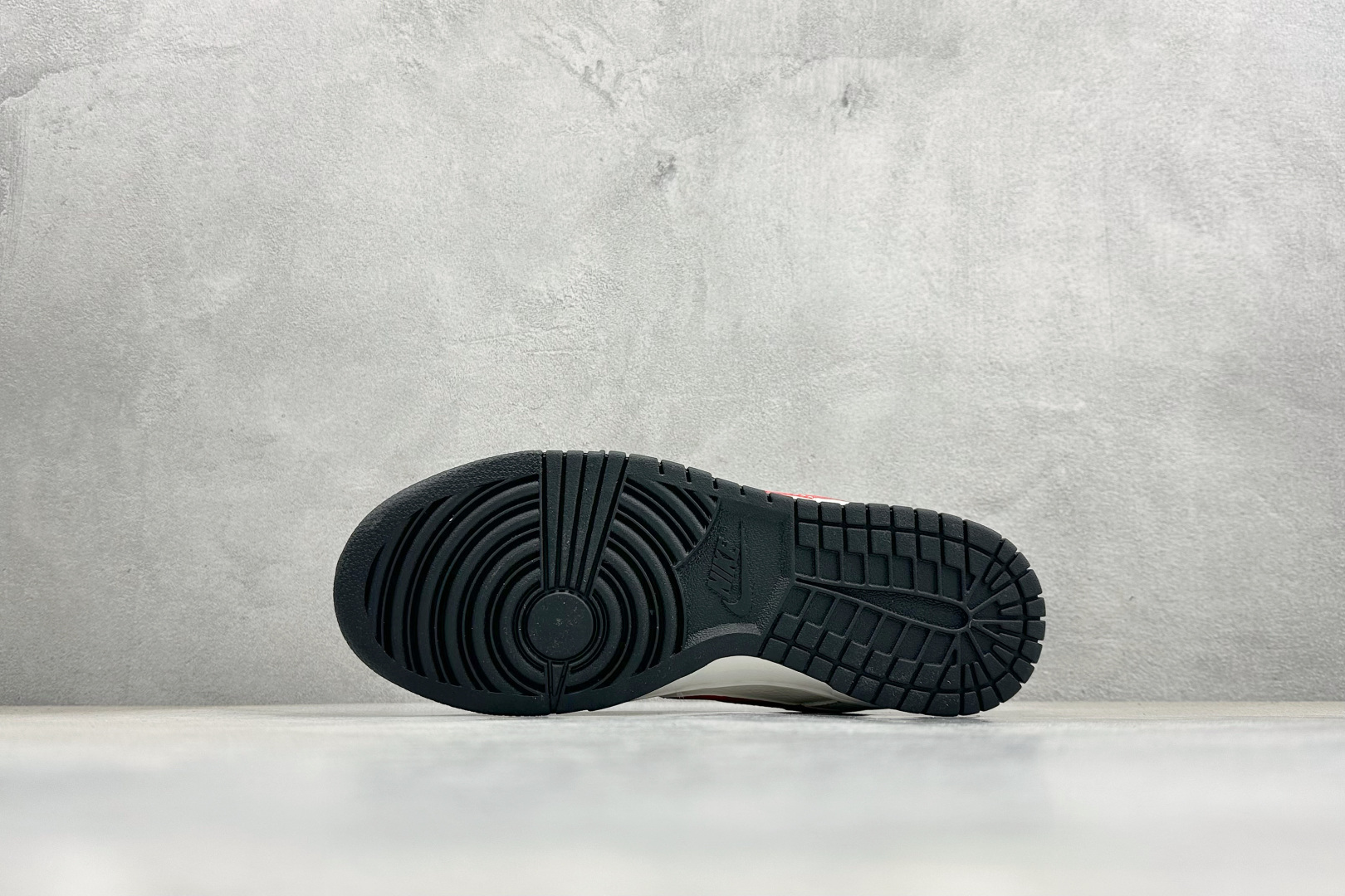 XD6188-055 Nike Dunk Low 马年限定 红金撞色自带年味小勾暗藏马年图腾, XD6188-055 Nike Dunk Low 马年限定 红金撞色自带年味小勾暗藏马年图腾,