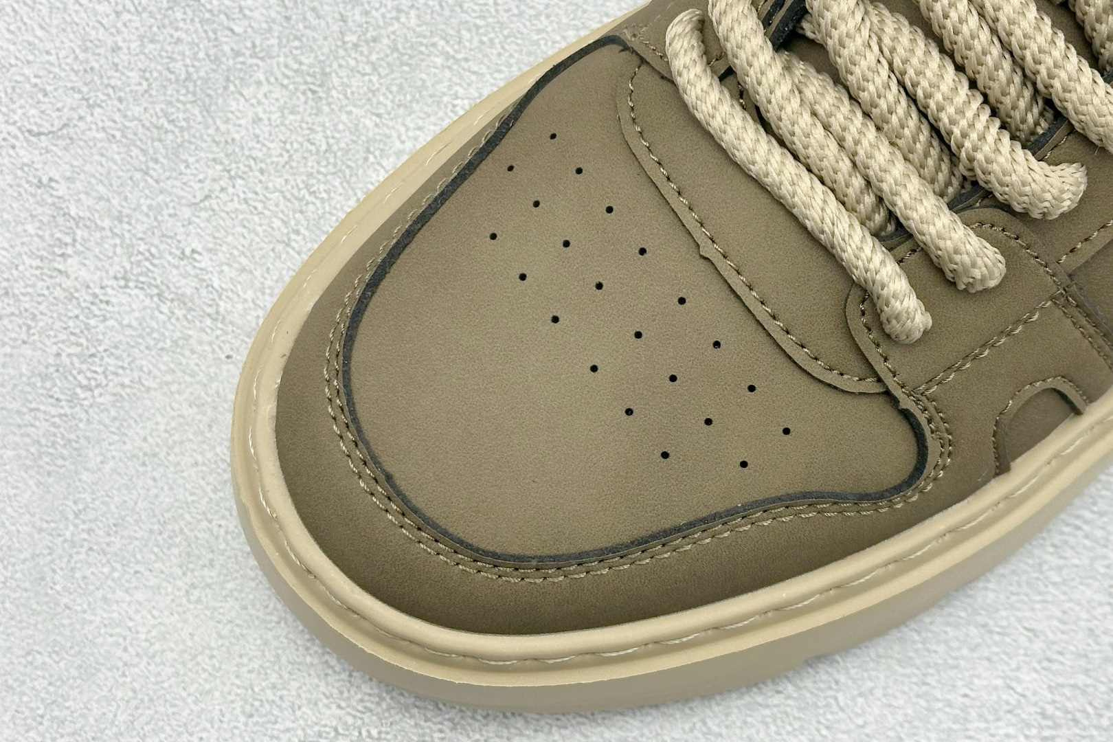 W1版Timberland添柏岚/天伯伦户外低帮休闲马丁靴系列 TB088009 W1版Timberland添柏岚/天伯伦户外低帮休闲马丁靴系列 TB088009