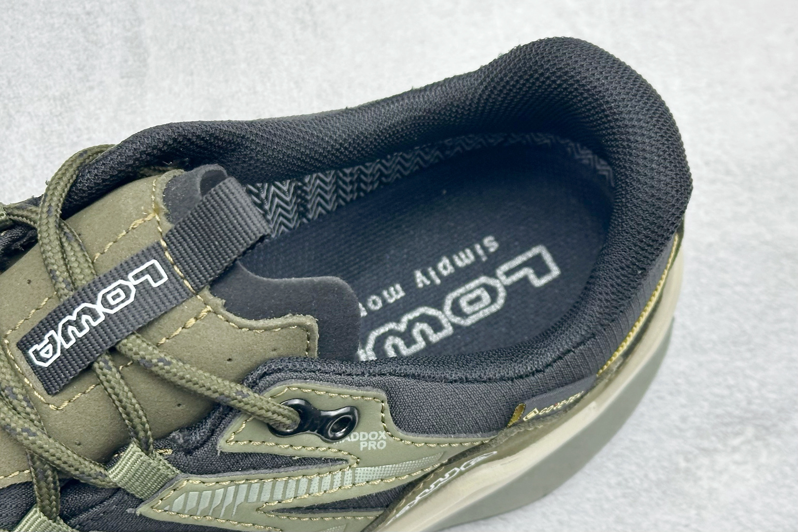 LOWA Maddox PRO GTX LO SL 德国徒步鞋MK1户外作战靴防水防滑透气登山鞋 LOWA Maddox PRO GTX LO SL 德国徒步鞋MK1户外作战靴防水防滑透气登山鞋