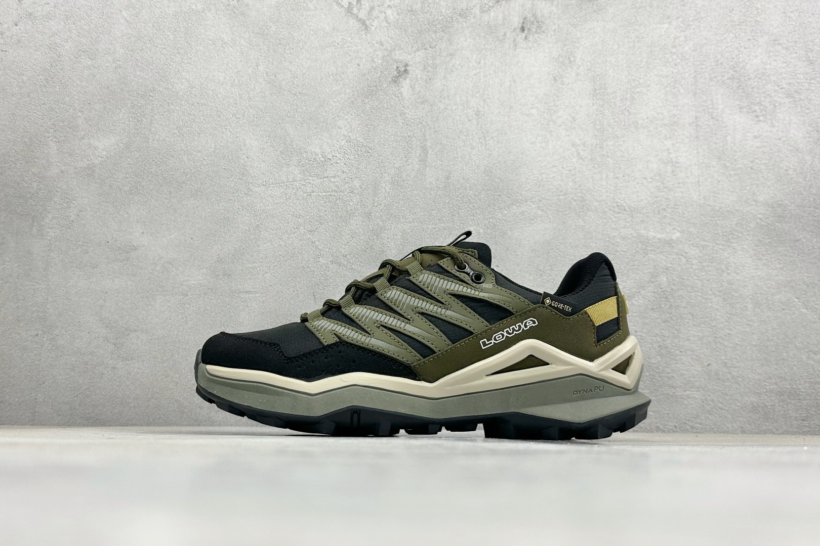 LOWA Maddox PRO GTX LO SL 德国徒步鞋MK1户外作战靴防水防滑透气登山鞋 LOWA Maddox PRO GTX LO SL 德国徒步鞋MK1户外作战靴防水防滑透气登山鞋