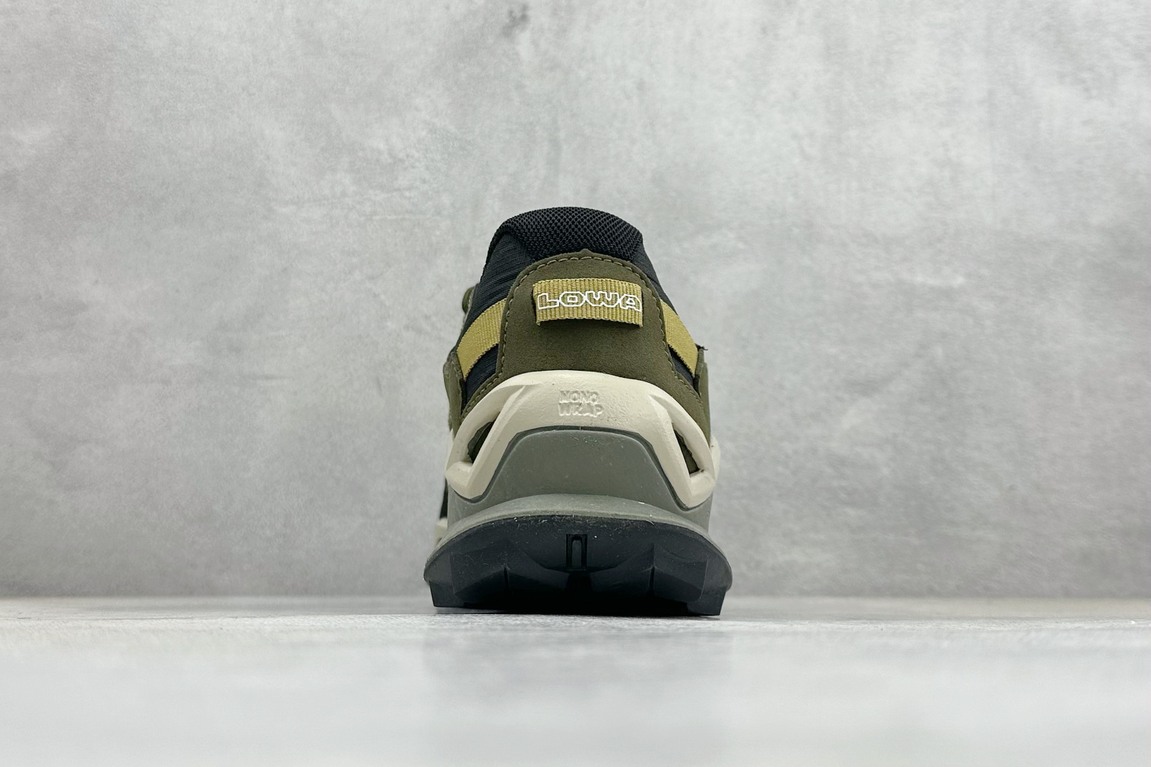 LOWA Maddox PRO GTX LO SL 德国徒步鞋MK1户外作战靴防水防滑透气登山鞋 LOWA Maddox PRO GTX LO SL 德国徒步鞋MK1户外作战靴防水防滑透气登山鞋