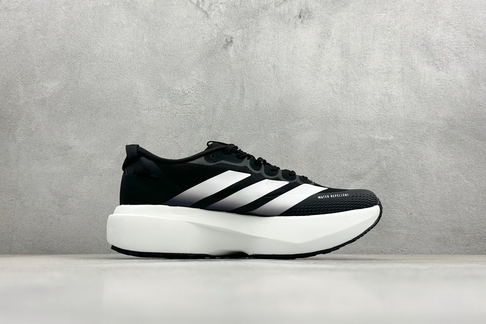 TY版AD ADIZERO EVO SL ATR 阿迪超轻透气缓震跑鞋 KK2779 TY版AD ADIZERO EVO SL ATR 阿迪超轻透气缓震跑鞋 KK2779