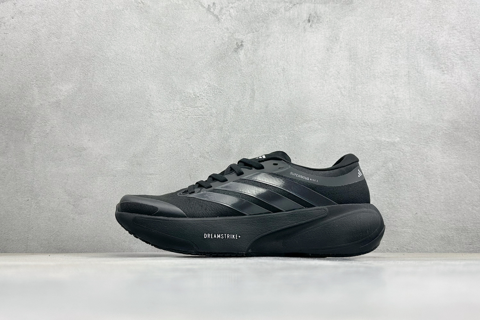 TY版Adidas Supernova Rise 3 阿迪达斯 减震回弹 运动透气休闲跑步鞋 JR7288 TY版Adidas Supernova Rise 3 阿迪达斯 减震回弹 运动透气休闲跑步鞋 JR7288