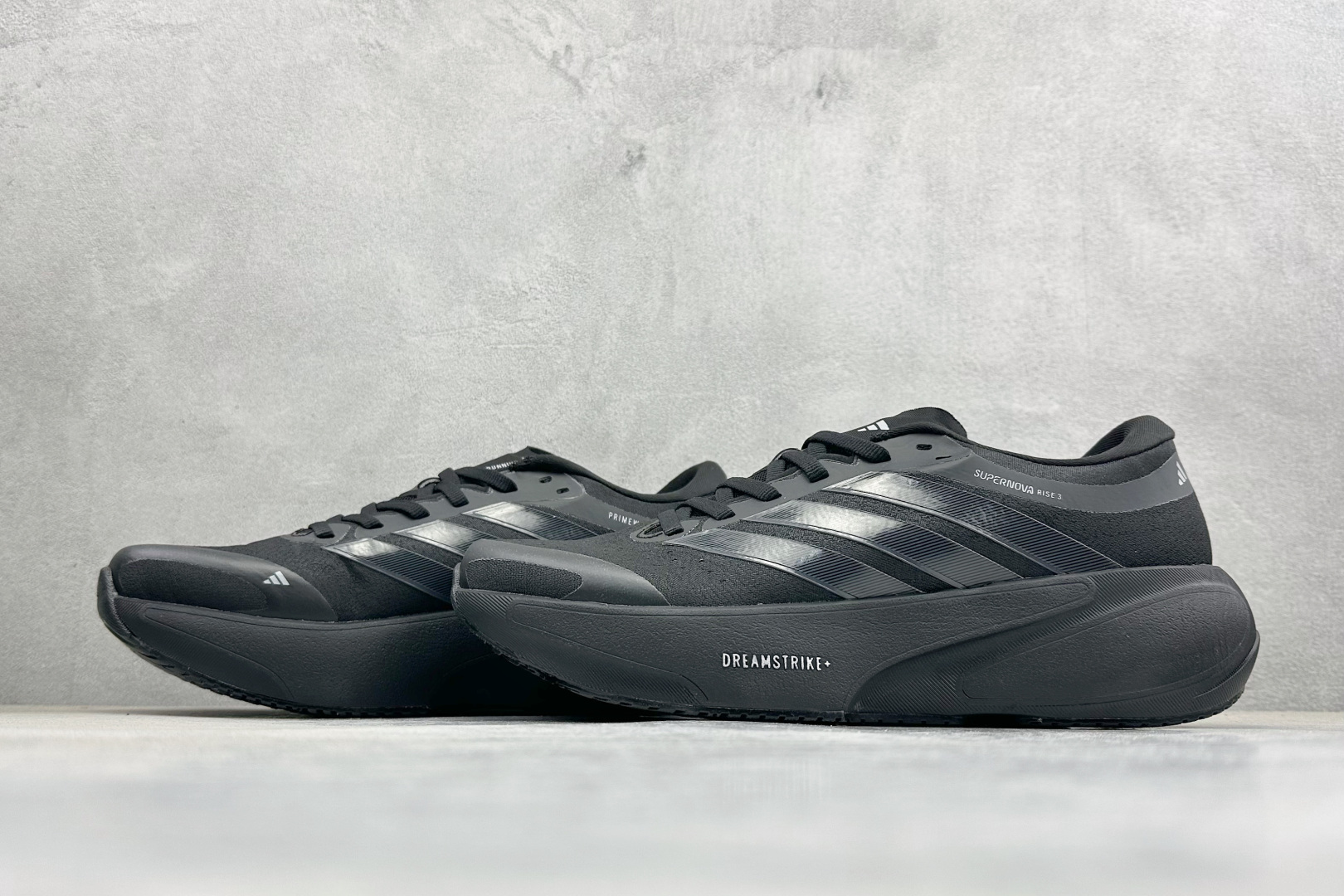 TY版Adidas Supernova Rise 3 阿迪达斯 减震回弹 运动透气休闲跑步鞋 JR7288 TY版Adidas Supernova Rise 3 阿迪达斯 减震回弹 运动透气休闲跑步鞋 JR7288