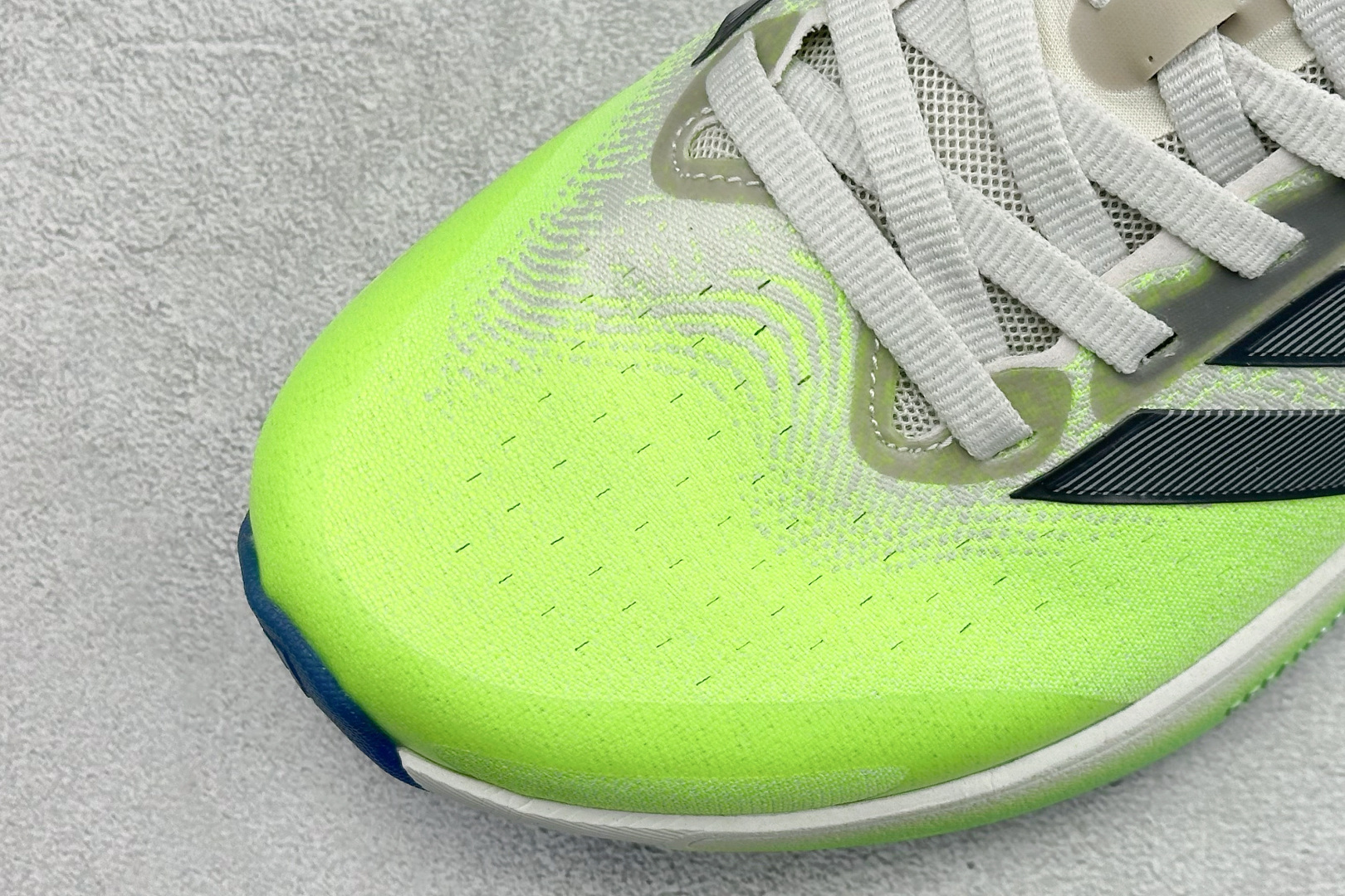 TY版Adidas Supernova Rise 3 阿迪达斯 减震回弹 运动透气休闲跑步鞋 JR7377 TY版Adidas Supernova Rise 3 阿迪达斯 减震回弹 运动透气休闲跑步鞋 JR7377