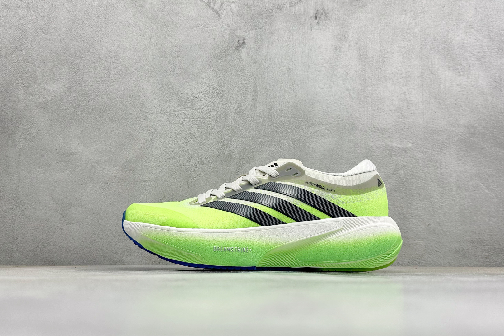 TY版Adidas Supernova Rise 3 阿迪达斯 减震回弹 运动透气休闲跑步鞋 JR7377 TY版Adidas Supernova Rise 3 阿迪达斯 减震回弹 运动透气休闲跑步鞋 JR7377