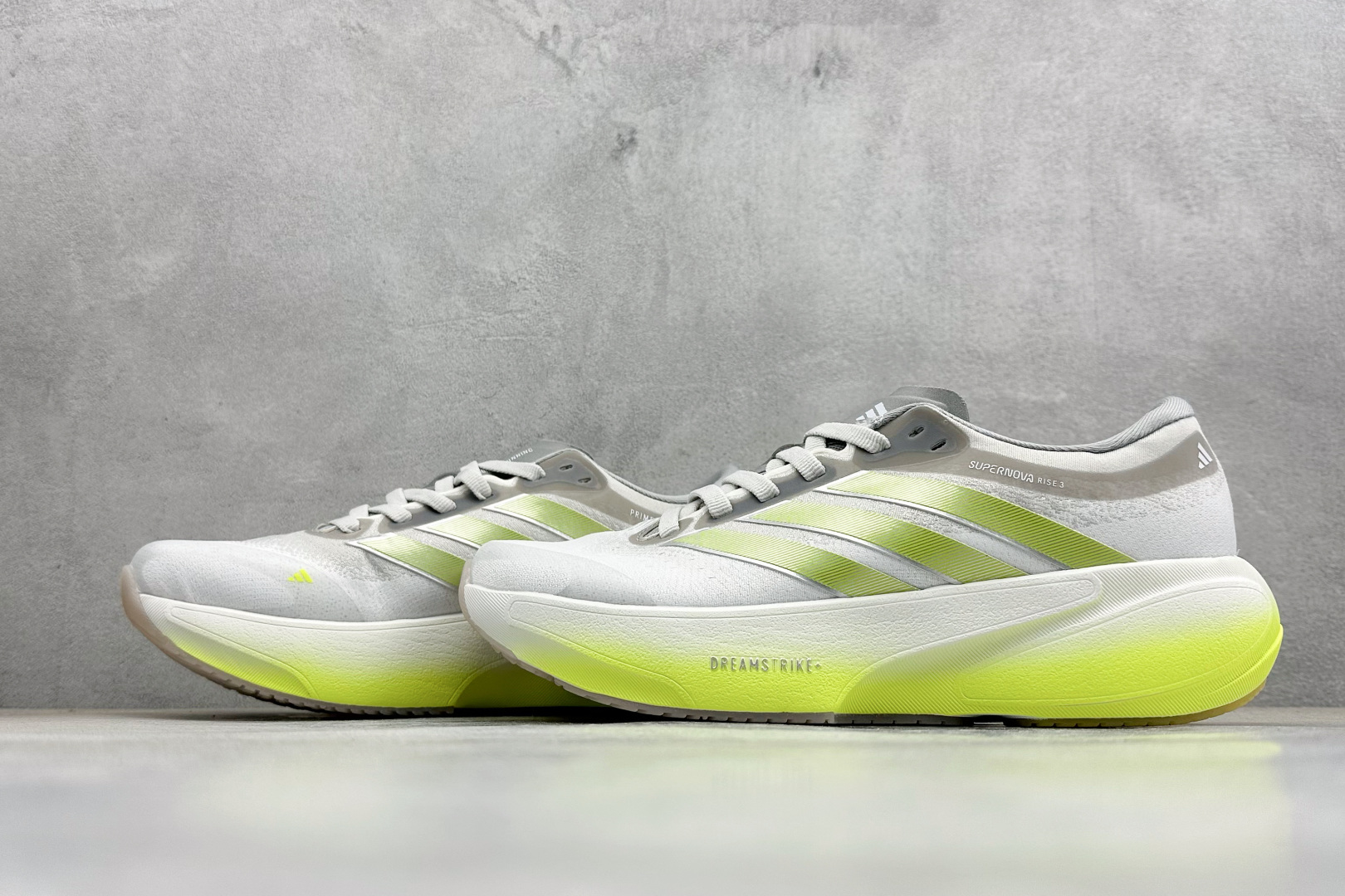 TY版Adidas Supernova Rise 3 阿迪达斯 减震回弹 运动透气休闲跑步鞋 JR7388 TY版Adidas Supernova Rise 3 阿迪达斯 减震回弹 运动透气休闲跑步鞋 JR7388
