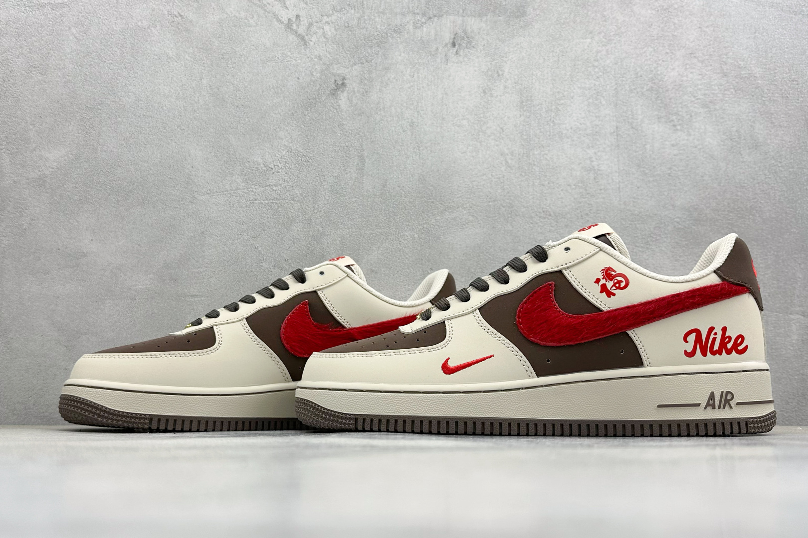 SC版Nike Air Force 1'07 Low 马年限定 马上有福 空军一号低帮休闲板鞋 NH0601-517 SC版Nike Air Force 1'07 Low 马年限定 马上有福 空军一号低帮休闲板鞋 NH0601-517