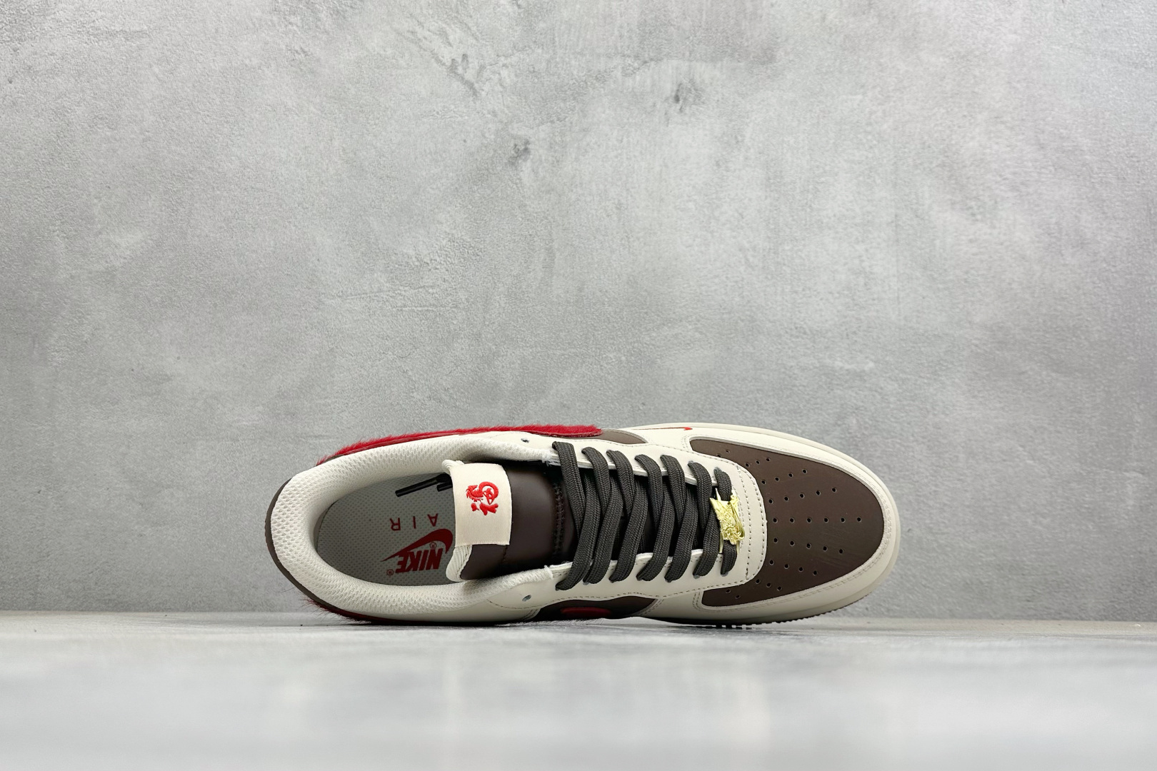 SC版Nike Air Force 1'07 Low 马年限定 马上有福 空军一号低帮休闲板鞋 NH0601-517 SC版Nike Air Force 1'07 Low 马年限定 马上有福 空军一号低帮休闲板鞋 NH0601-517