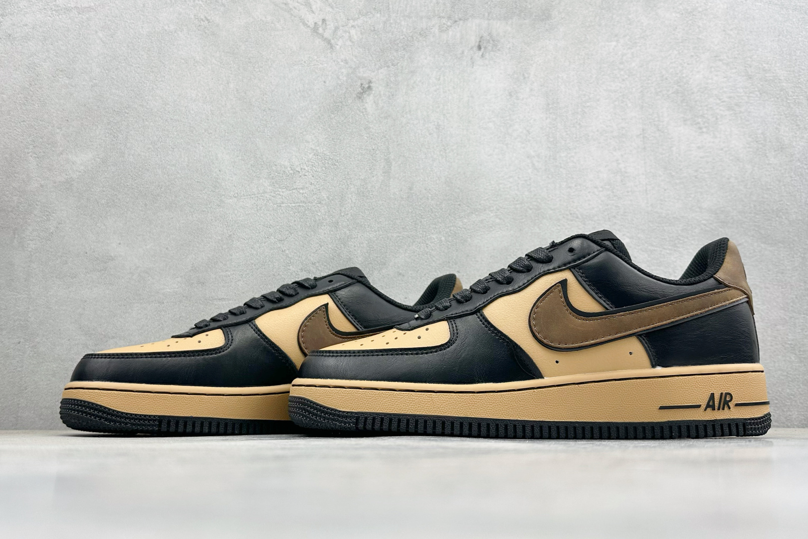 SC版Nike Air Force 1'07 Low 墨棕玄砂 空军一号低帮休闲板鞋 FB8878-200 SC版Nike Air Force 1'07 Low 墨棕玄砂 空军一号低帮休闲板鞋 FB8878-200