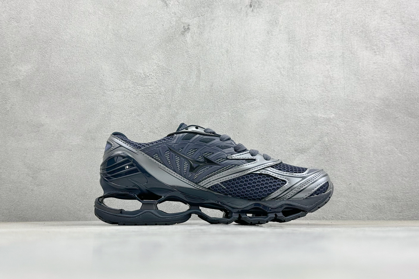 Mizuno 美津侬 WAVE PROPHECY LS 复古时尚休闲舒适运动跑步鞋 D1GA25 Mizuno 美津侬 WAVE PROPHECY LS 复古时尚休闲舒适运动跑步鞋 D1GA25