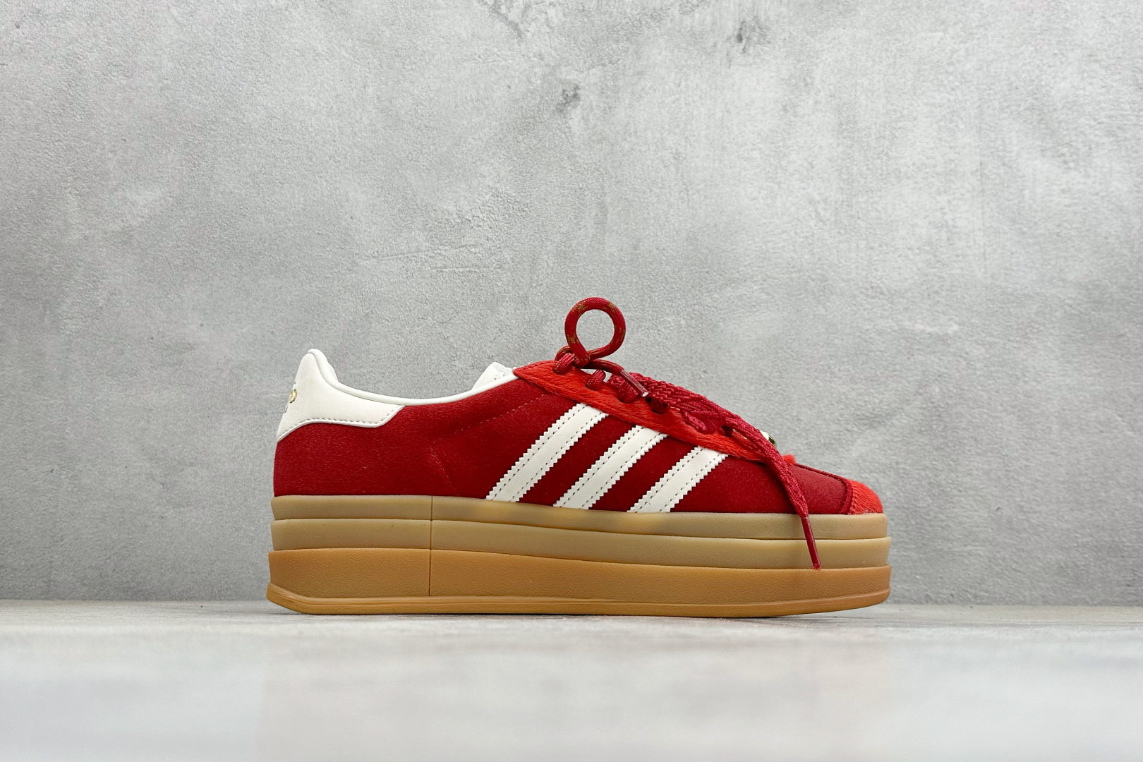 Adidas originals GAZELLE CNY新年款 马年限定 经典运动 德训鞋 女款 KJ4293 Adidas originals GAZELLE CNY新年款 马年限定 经典运动 德训鞋 女款 KJ4293