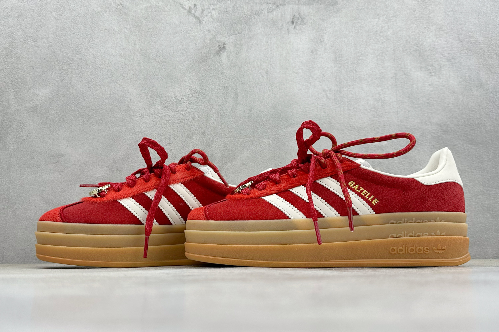 Adidas originals GAZELLE CNY新年款 马年限定 经典运动 德训鞋 女款 KJ4293 Adidas originals GAZELLE CNY新年款 马年限定 经典运动 德训鞋 女款 KJ4293