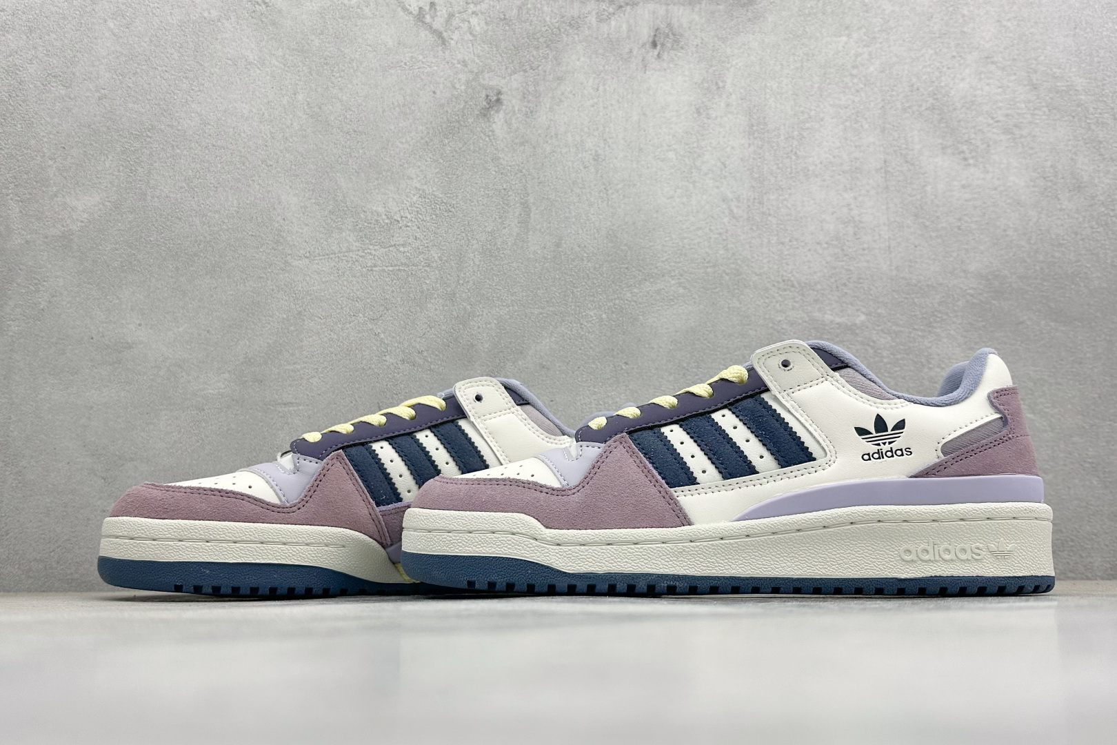 160 HX版AD Forum 84 Low 低帮百搭潮流休闲运动板鞋 ID6266-Chinese UA Cheap High Quatity Brand Clothes Bags handbags Sneakers wholesale wholesaler seller from China Factory suppliers Fashion Clothing Shoes best Quality Beautiful Price 160 HX版AD Forum 84 Low 低帮百搭潮流休闲运动板鞋 ID6266