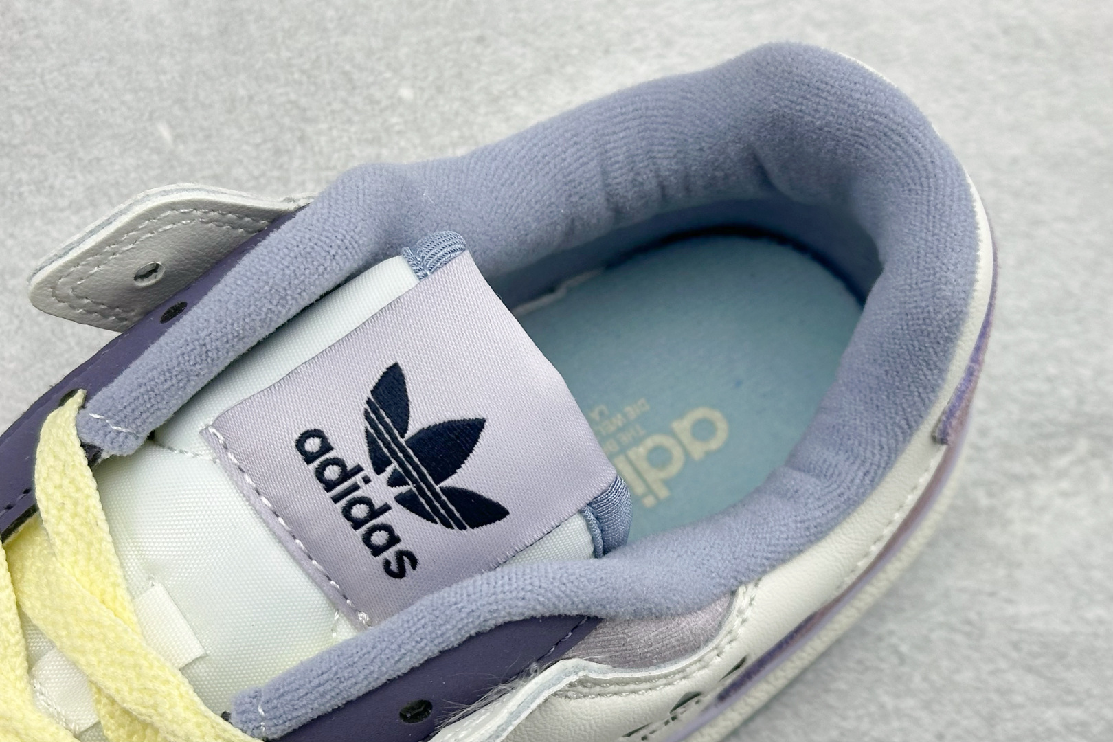 160 HX版AD Forum 84 Low 低帮百搭潮流休闲运动板鞋 ID6266-Chinese UA Cheap High Quatity Brand Clothes Bags handbags Sneakers wholesale wholesaler seller from China Factory suppliers Fashion Clothing Shoes best Quality Beautiful Price 160 HX版AD Forum 84 Low 低帮百搭潮流休闲运动板鞋 ID6266
