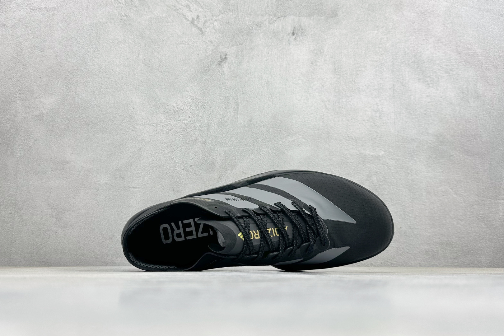 200 TY版Adidas ADIZERO ADIOS 5 M 马拉松竞速专业跑鞋 CELERMESH针织网面非常轻薄 K18387