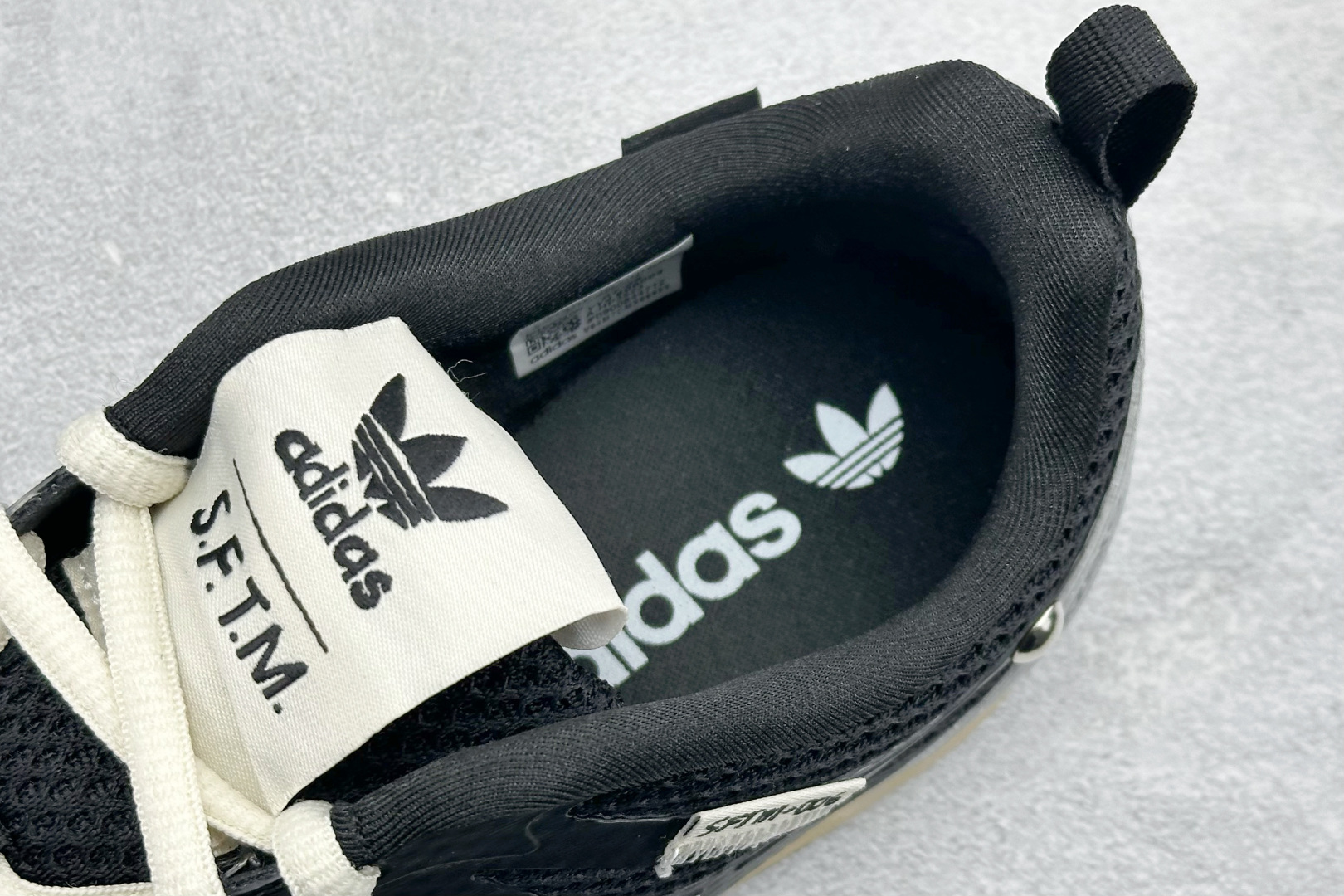 180 ML版Song For The Mute x Adidas Originals Adizero PR Sftm联名 阿迪达斯 舒适百搭透气跑步鞋 HP3523-Chinese UA Cheap High Quatity Brand Clothes Bags handbags Sneakers wholesale wholesaler seller from China Factory suppliers Fashion Clothing Shoes best Quality Beautiful Price 180 ML版Song For The Mute x Adidas Originals Adizero PR Sftm联名 阿迪达斯 舒适百搭透气跑步鞋 HP3523