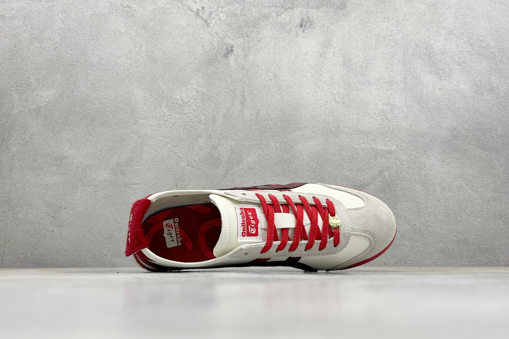 150 GS版 Asics 鬼冢虎 Mexico 66 马年限定 休闲低帮板鞋 1183C600-100-Chinese UA Cheap High Quatity Brand Clothes Bags handbags Sneakers wholesale wholesaler seller from China Factory suppliers Fashion Clothing Shoes best Quality Beautiful Price 150 GS版 Asics 鬼冢虎 Mexico 66 马年限定 休闲低帮板鞋 1183C600-100