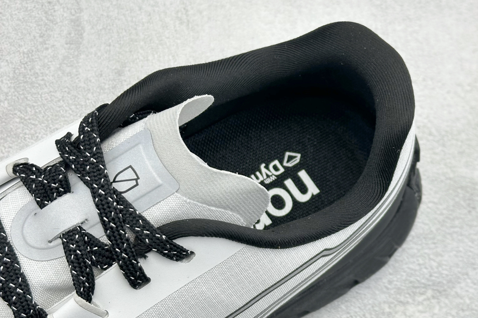 Norda 诺达 002 Sneaker 越野跑步鞋 加拿大高端品牌 TFO002MALPWH