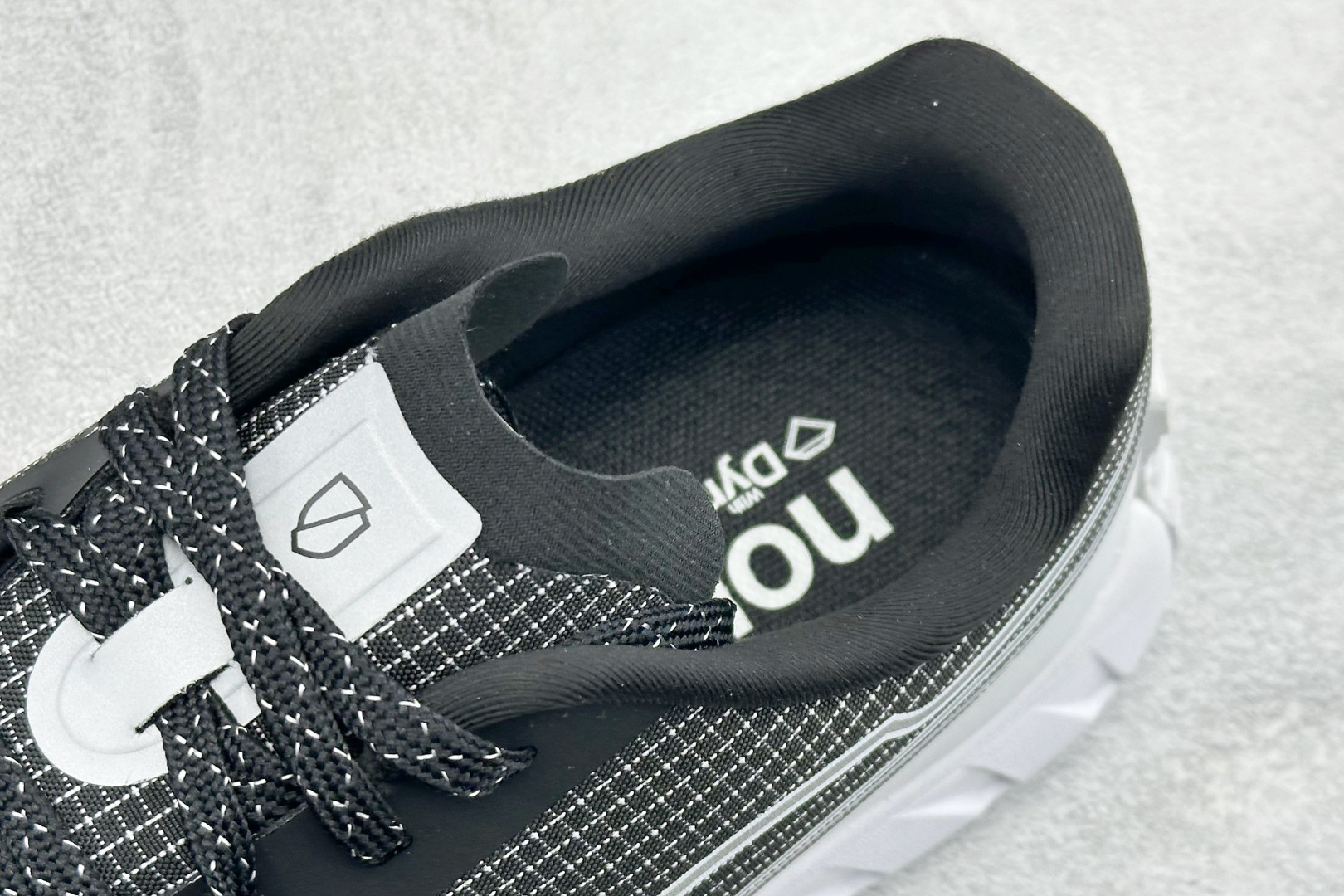 Norda 诺达 002 Sneaker 越野跑步鞋 加拿大高端品牌 TFO002WSMTBLK Norda 诺达 002 Sneaker 越野跑步鞋 加拿大高端品牌 TFO002WSMTBLK