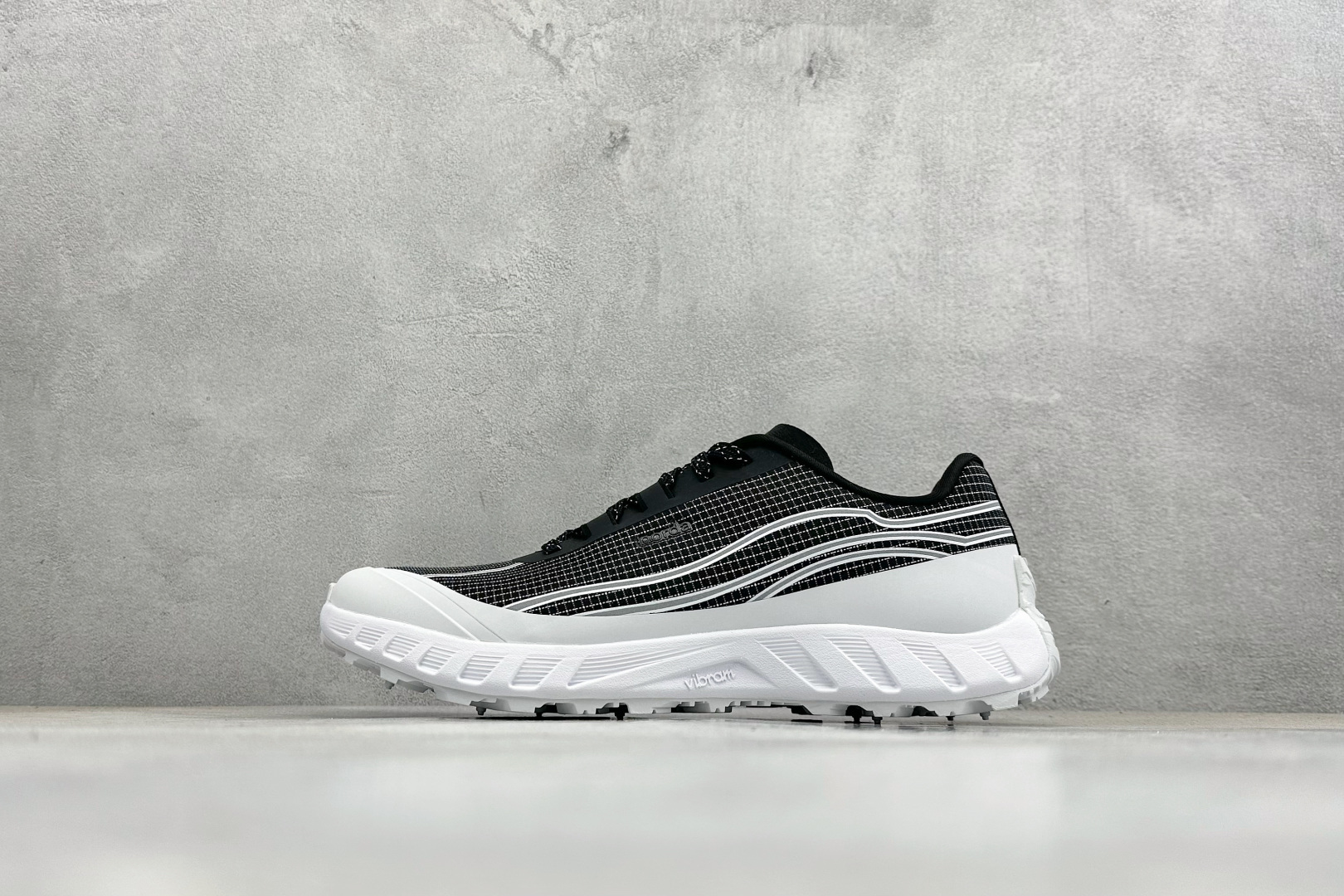 Norda 诺达 002 Sneaker 越野跑步鞋 加拿大高端品牌 TFO002WSMTBLK Norda 诺达 002 Sneaker 越野跑步鞋 加拿大高端品牌 TFO002WSMTBLK