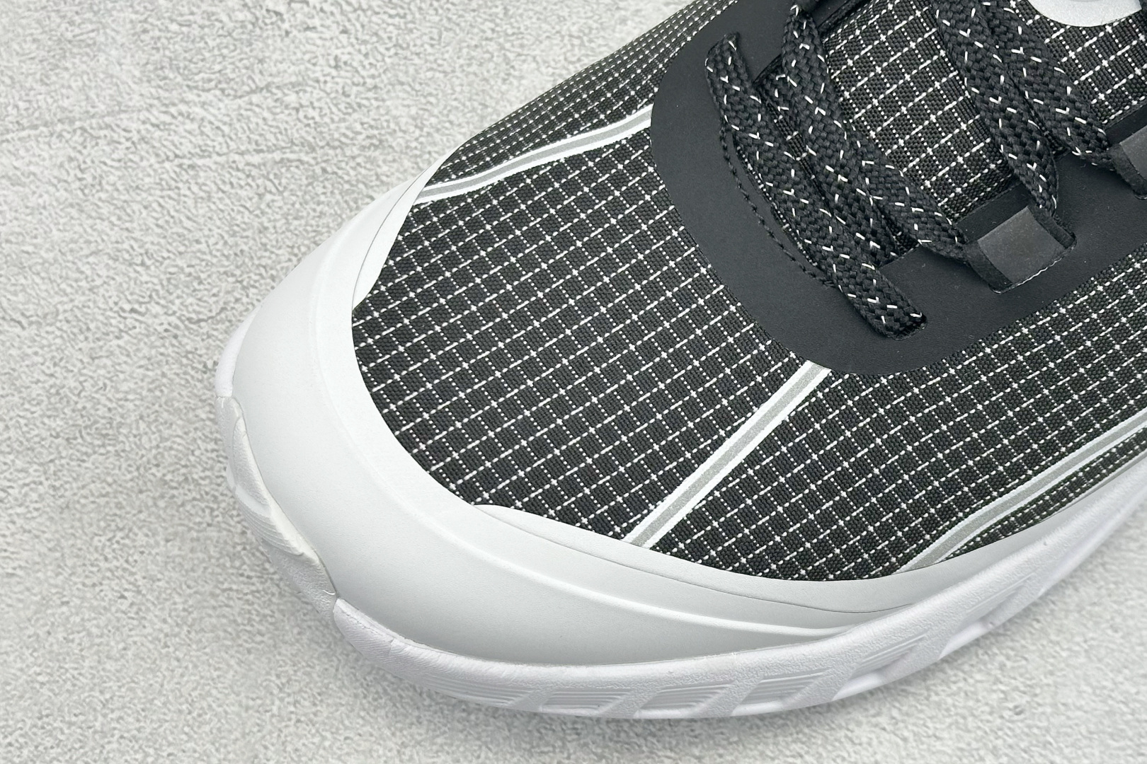 Norda 诺达 002 Sneaker 越野跑步鞋 加拿大高端品牌 TFO002WSMTBLK Norda 诺达 002 Sneaker 越野跑步鞋 加拿大高端品牌 TFO002WSMTBLK