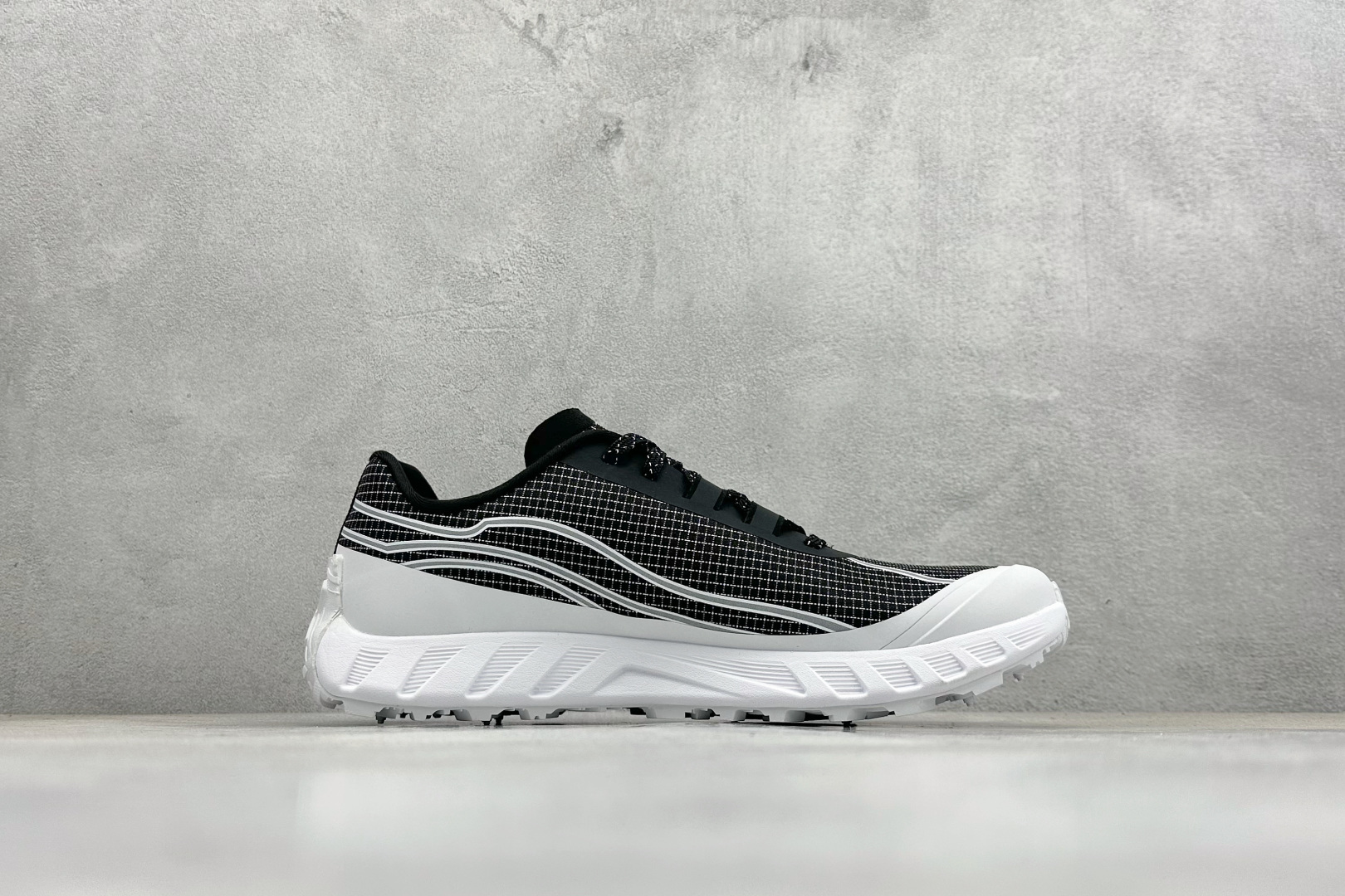 Norda 诺达 002 Sneaker 越野跑步鞋 加拿大高端品牌 TFO002WSMTBLK Norda 诺达 002 Sneaker 越野跑步鞋 加拿大高端品牌 TFO002WSMTBLK