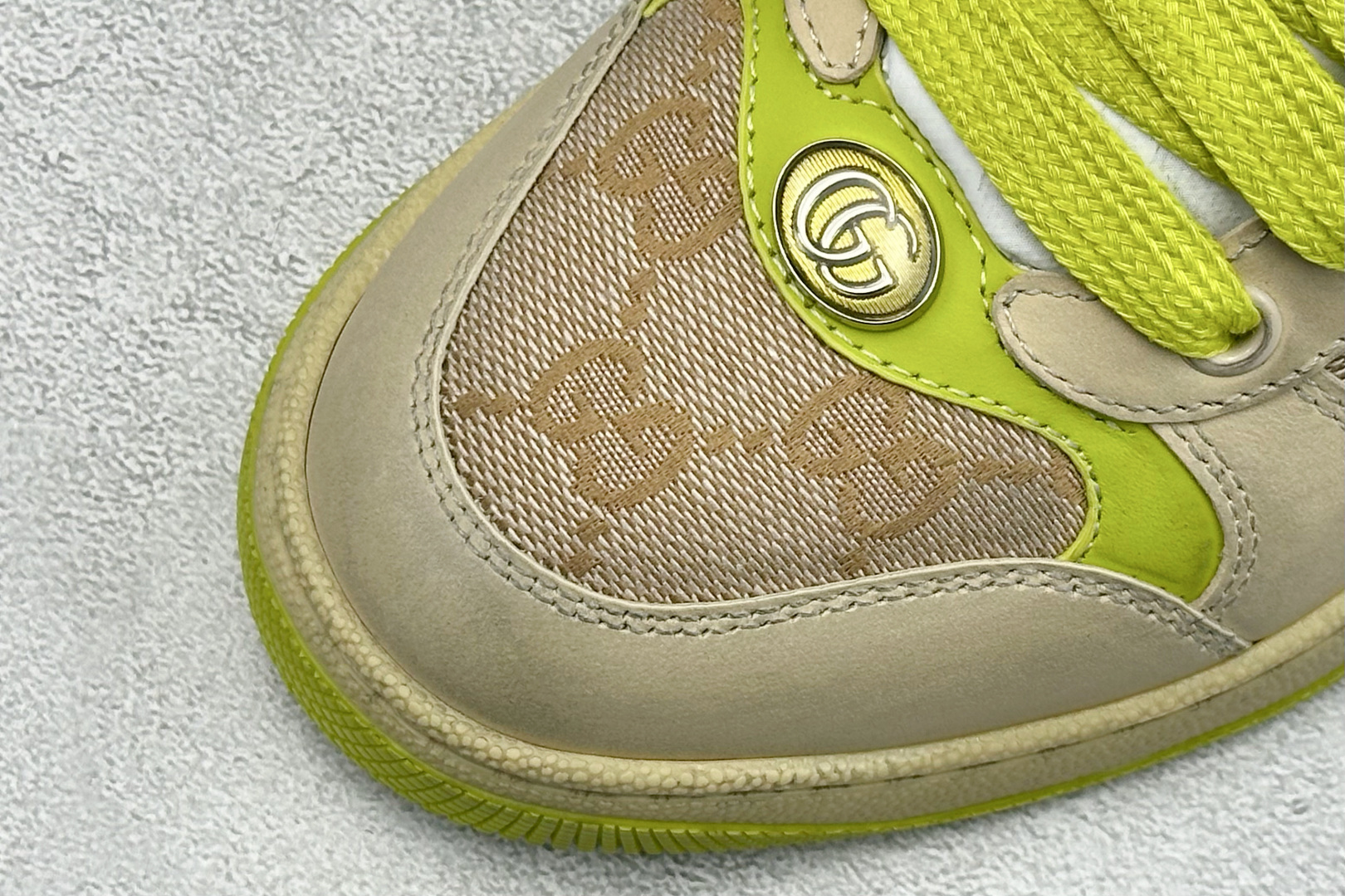 260 纯原GUCCi Distressed Screener sneaker 古驰小脏鞋系列经典原型复古百搭做旧老爹板鞋-Chinese UA Cheap High Quatity Brand Clothes Bags handbags Sneakers wholesale wholesaler seller from China Factory suppliers Fashion Clothing Shoes best Quality Beautiful Price 260 纯原GUCCi Distressed Screener sneaker 古驰小脏鞋系列经典原型复古百搭做旧老爹板鞋